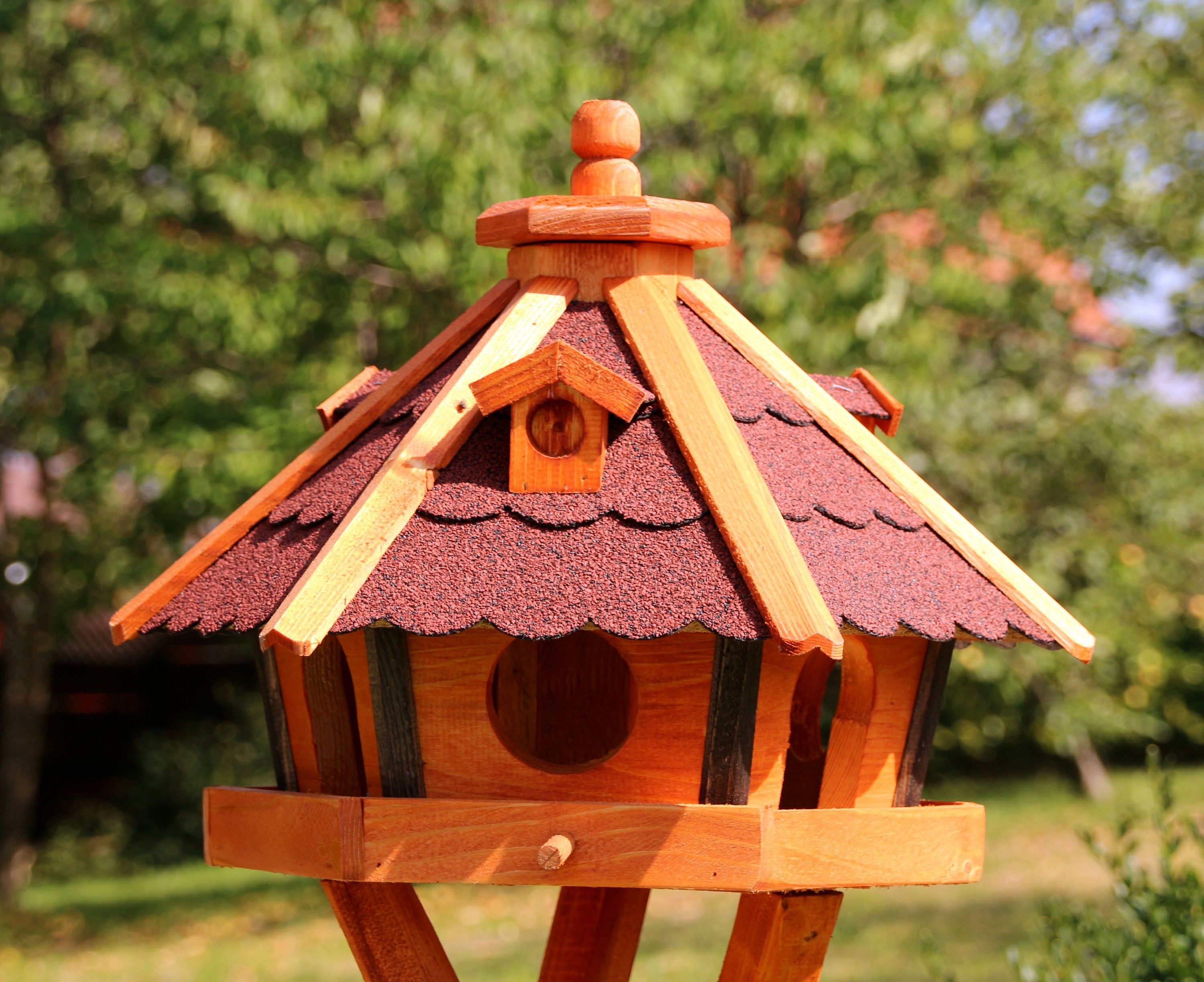 Holzdekoladen Vogelhaus Schickes Vogelhaus 47x33 cm aus Holz wetterfest Typ 23, mit Holzschutz behandelt