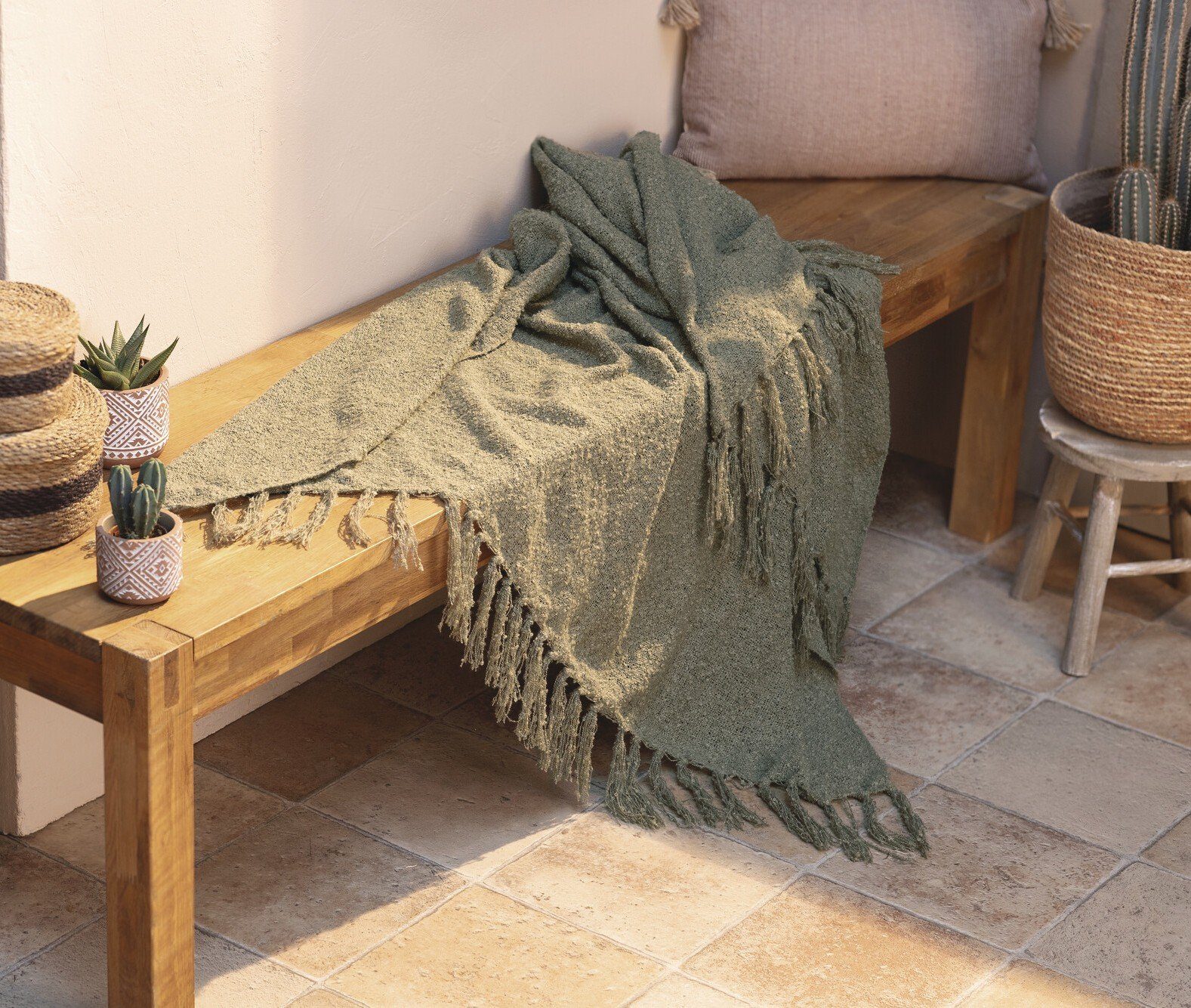 Wohndecke Kuscheldecke "Olivgrün" Sofa Decke mit Fransen, Couchdecke 152x12 günstig online kaufen