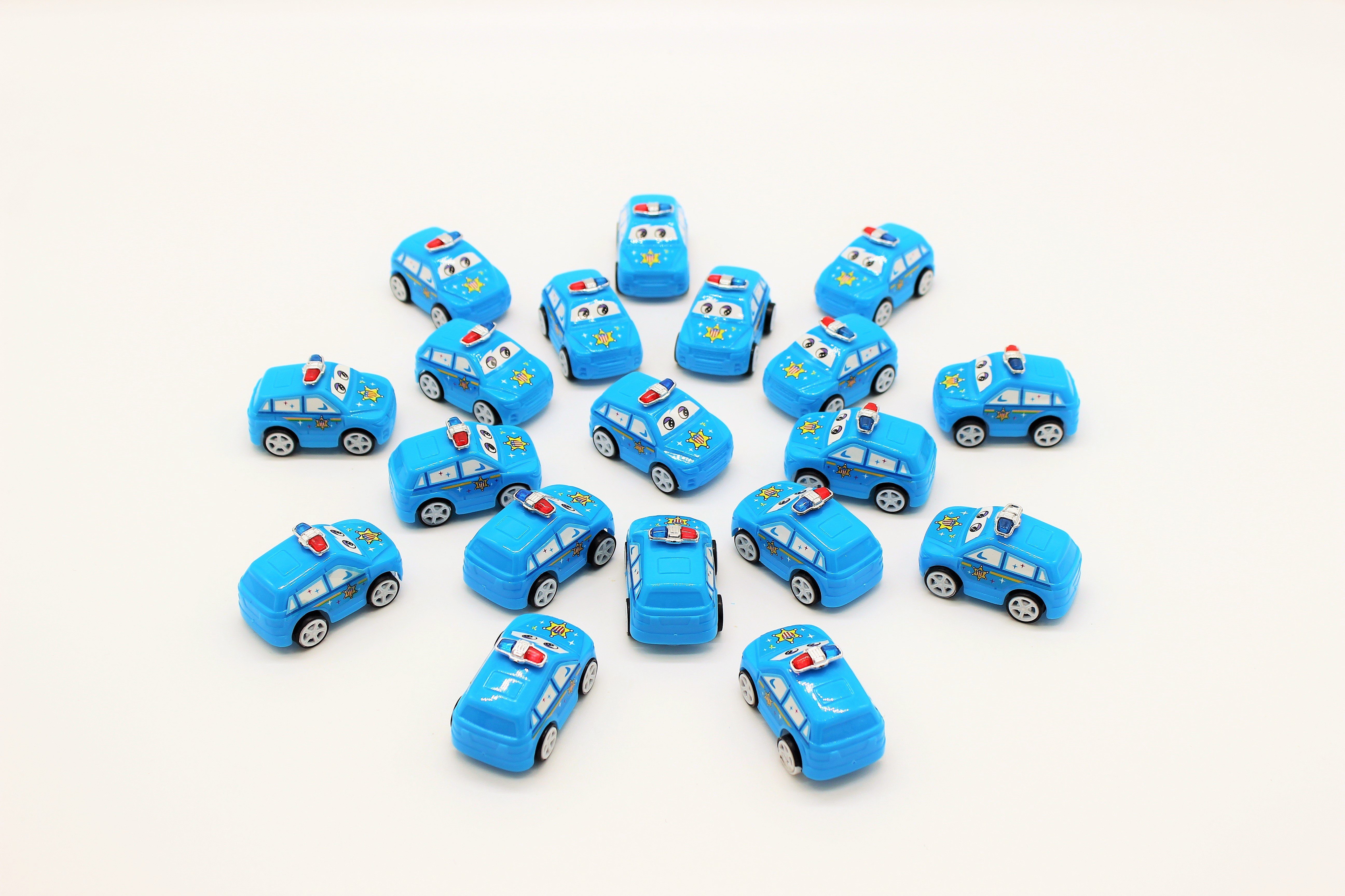 JOKA international Spielzeug-Auto Aufzieh-Mini Autos „Cartoon Police“, 50tlg. Set