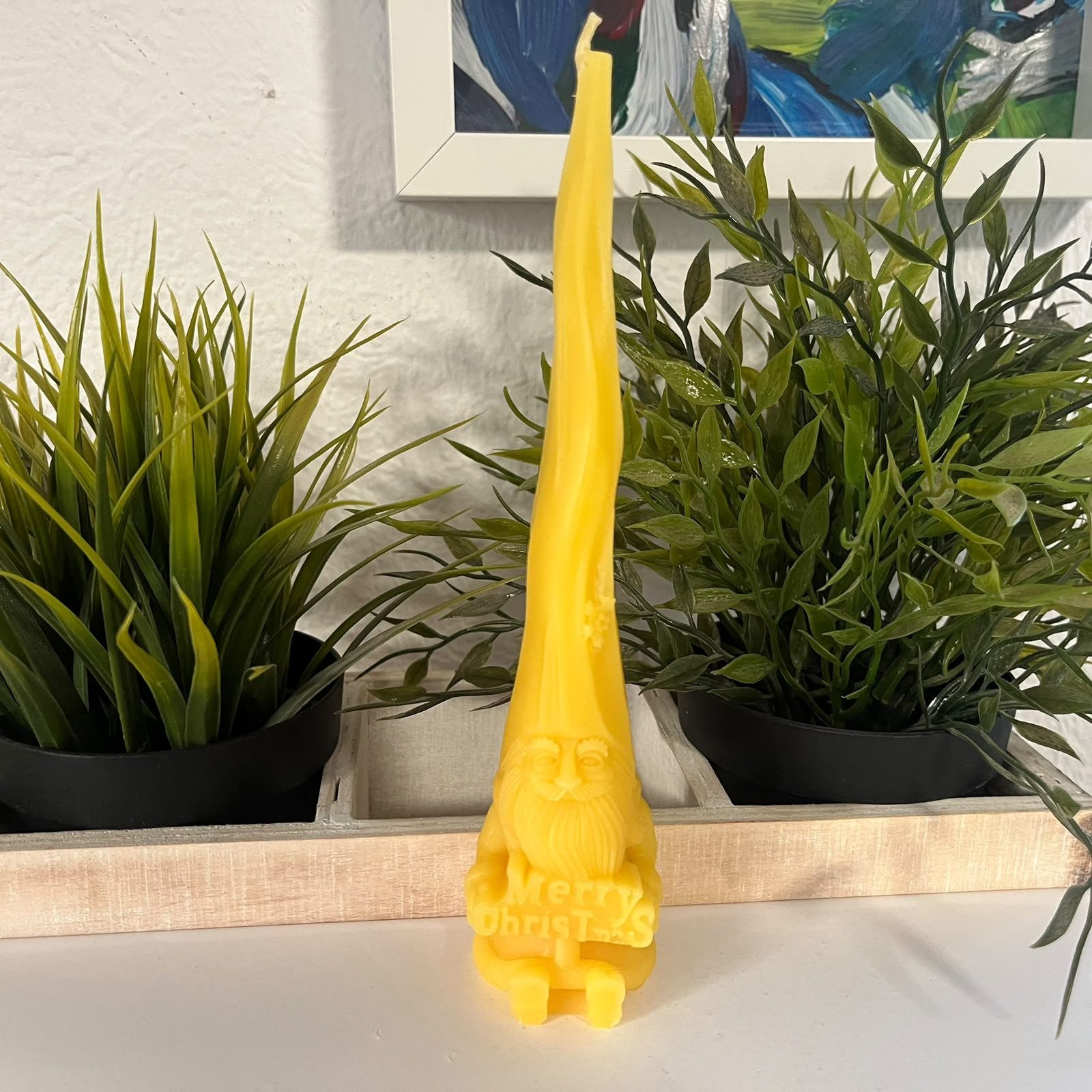 Aspinaworld Bienenwachskerze Weihnachtsmann Kerze mit Schild 20 cm natur – lange Zipfelmütze (1-tlg)