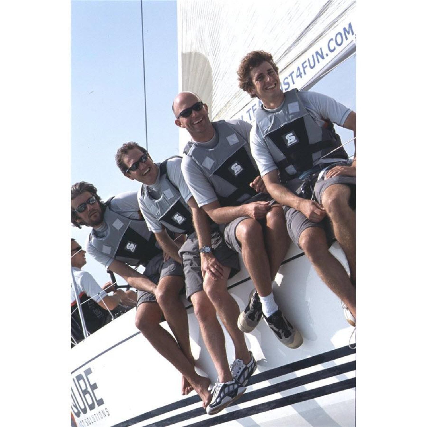 SECUMAR Schwimmweste Jump, Ergonomisches Design, leicht, schnell trocknend, hohe Sichtbarkeit