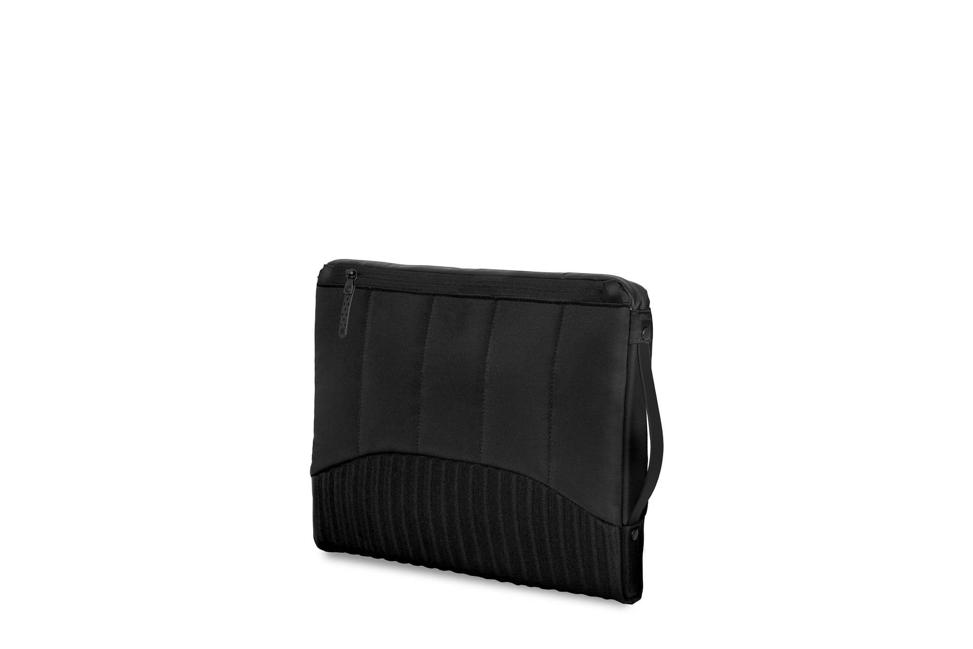 STM Laptoptasche Dux Sleeve (Für 14" Geräte), 360° Schutz, Wasserabw., Gefüttertes Laptopfach