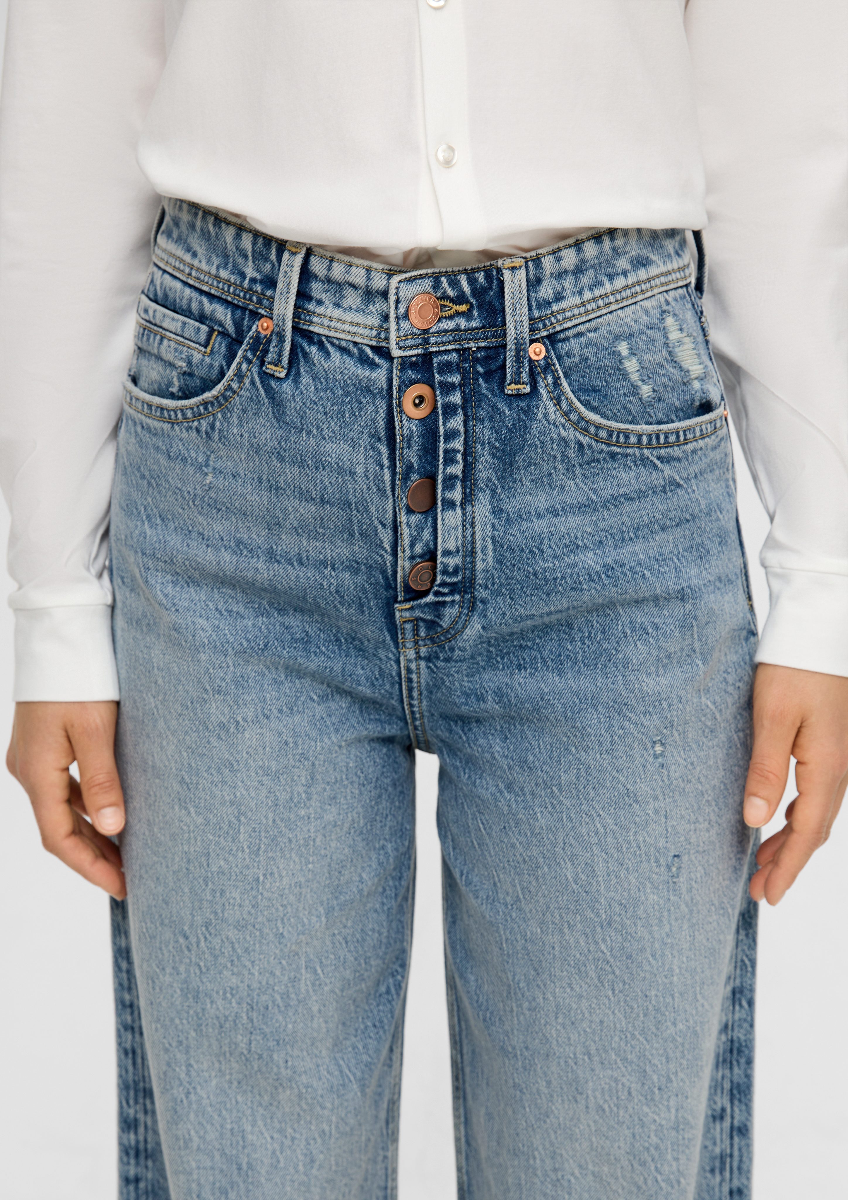 Jeans s.Oliver / / Suri / Leg Rise Wide Destroyes Regular Fit Label-Patch, High 5-Pocket-Jeans