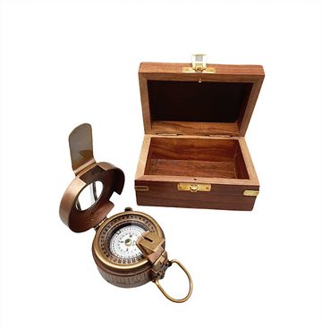 Linoows Dekoobjekt Kompass, Peil- und Marschkompass, Scheibenkompass, In einer Holzbox
