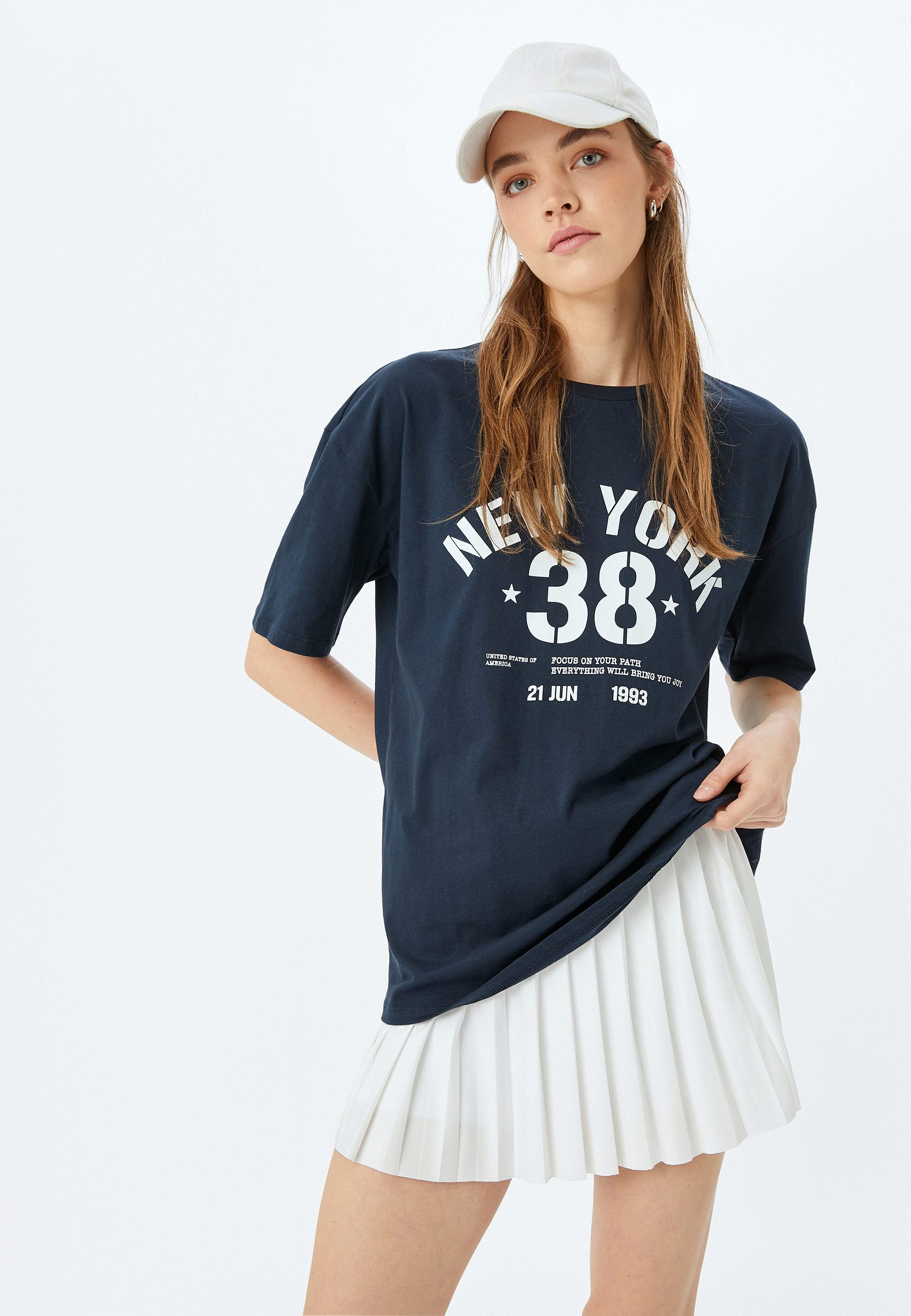 Koton T-Shirt Kurzärmelig Rundhalsausschnitt T-Shirt