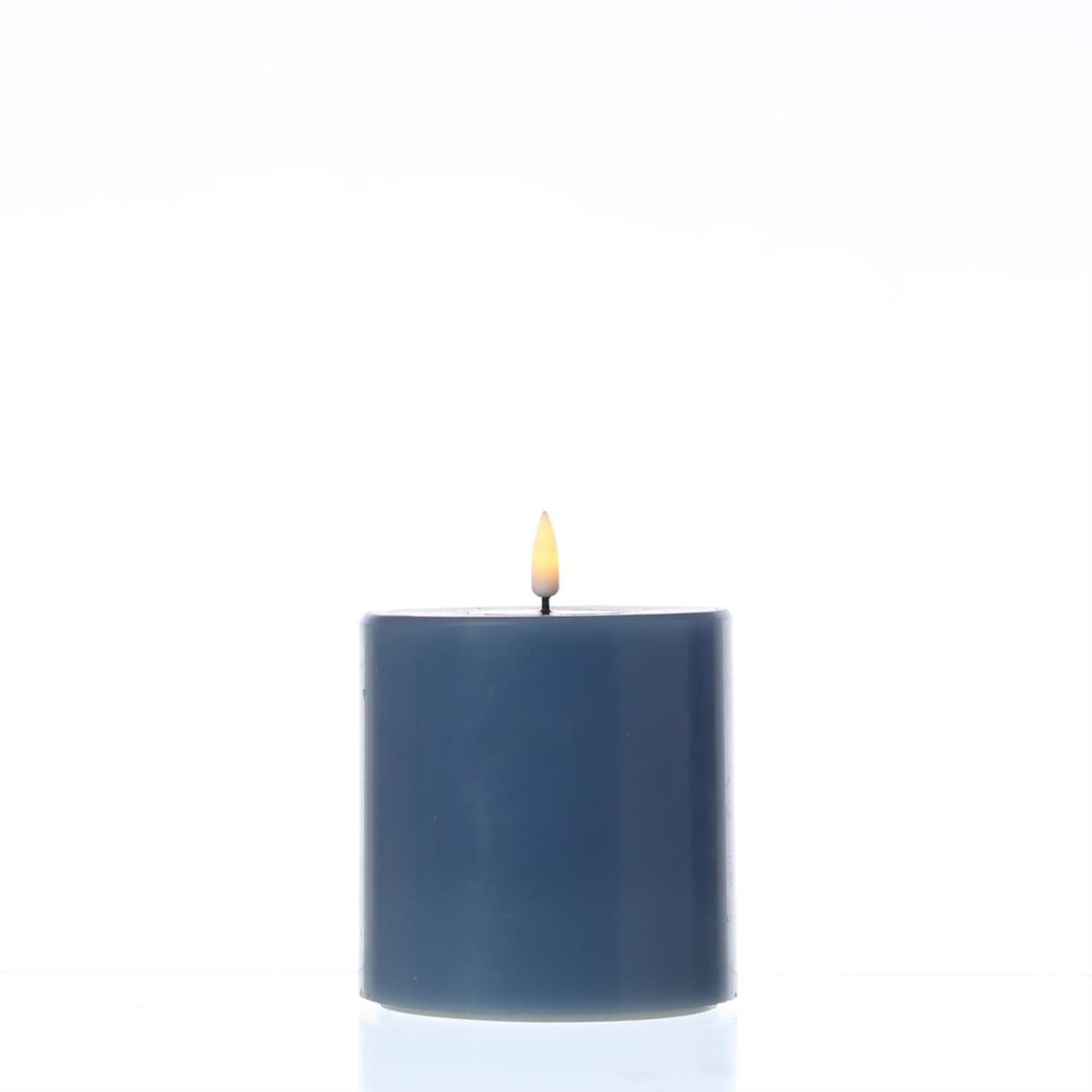 Deluxe Homeart LED-Kerze Mia Deluxe Echtwachs Wachsspiegel flackernd H: 10cm D: 10cm eisblau