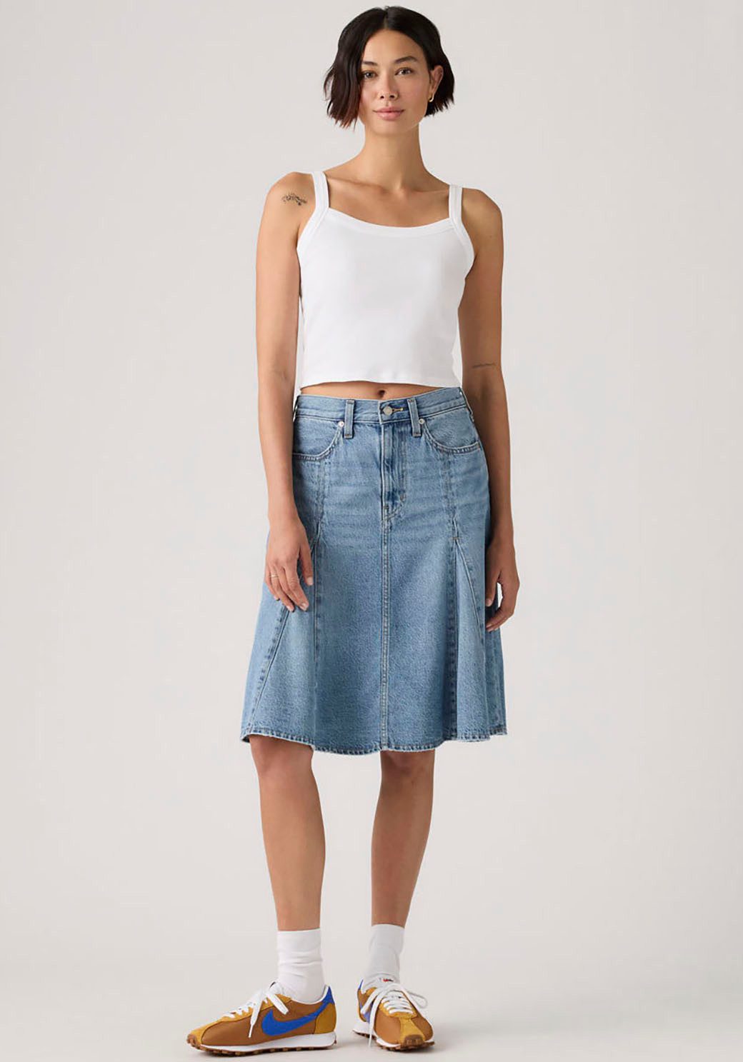 Levi's® Jeansrock GODET KNEE LENGTH SKIRT Midirock mit Falten