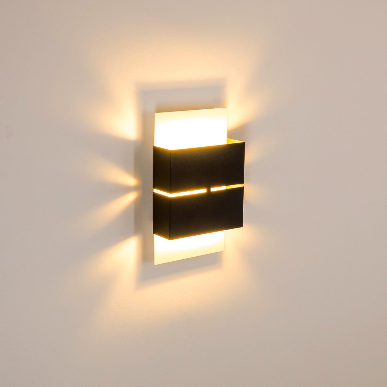 hofstein Außenwandlampe m. 360 Edelstahl Außen-Wandleuchte LED 3000 Außenleuchte aus »Petrulo« Lichteffekt, Kelvin, in Lumen, 2, IP44 mit Schwarz/Weiß,