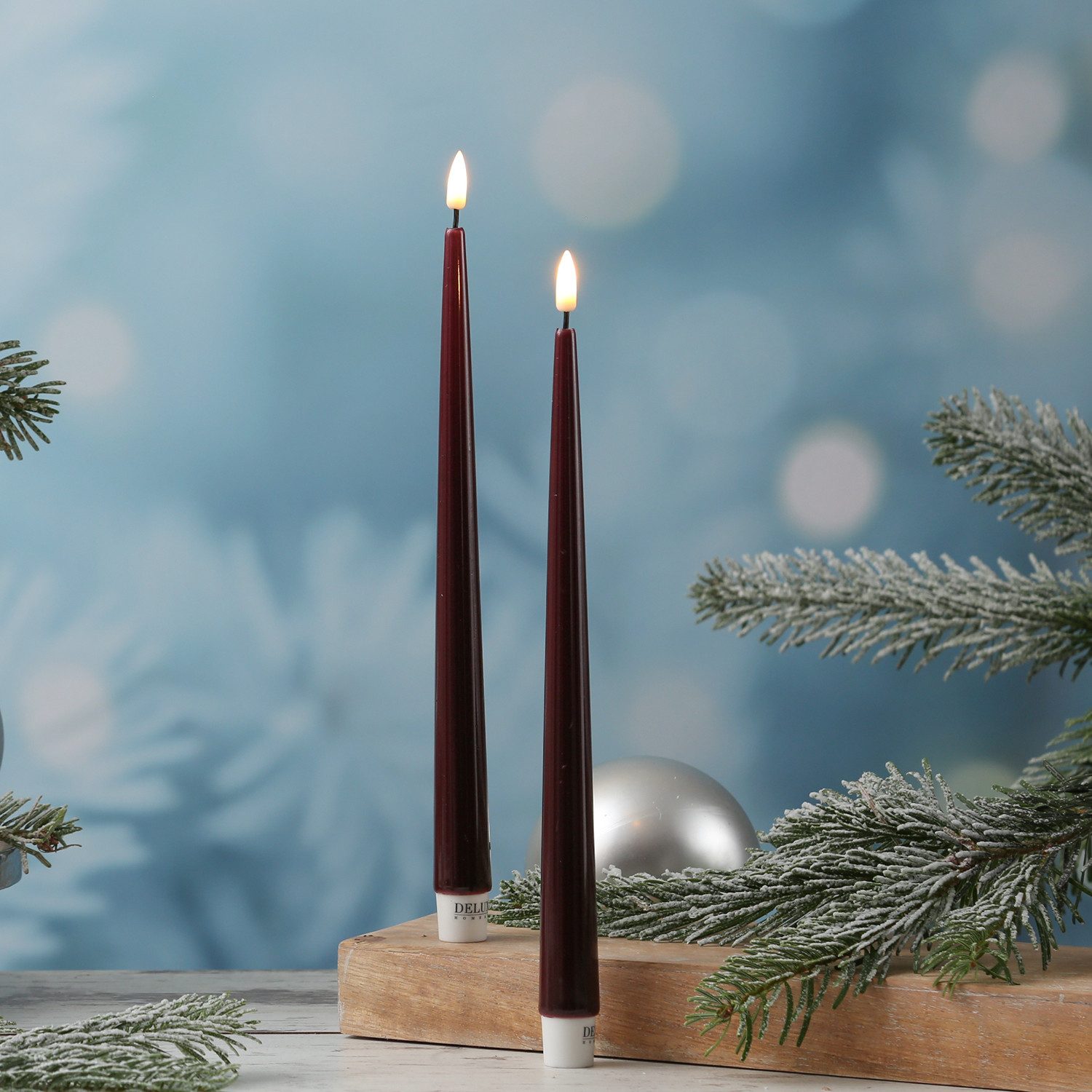 Deluxe Homeart LED-Kerze LED Stabkerzen ELLA Deluxe Tafelkerze flackernd H: 28cm weinrot 2St., LED Classic, warmweiß (2100K bis 3000K)