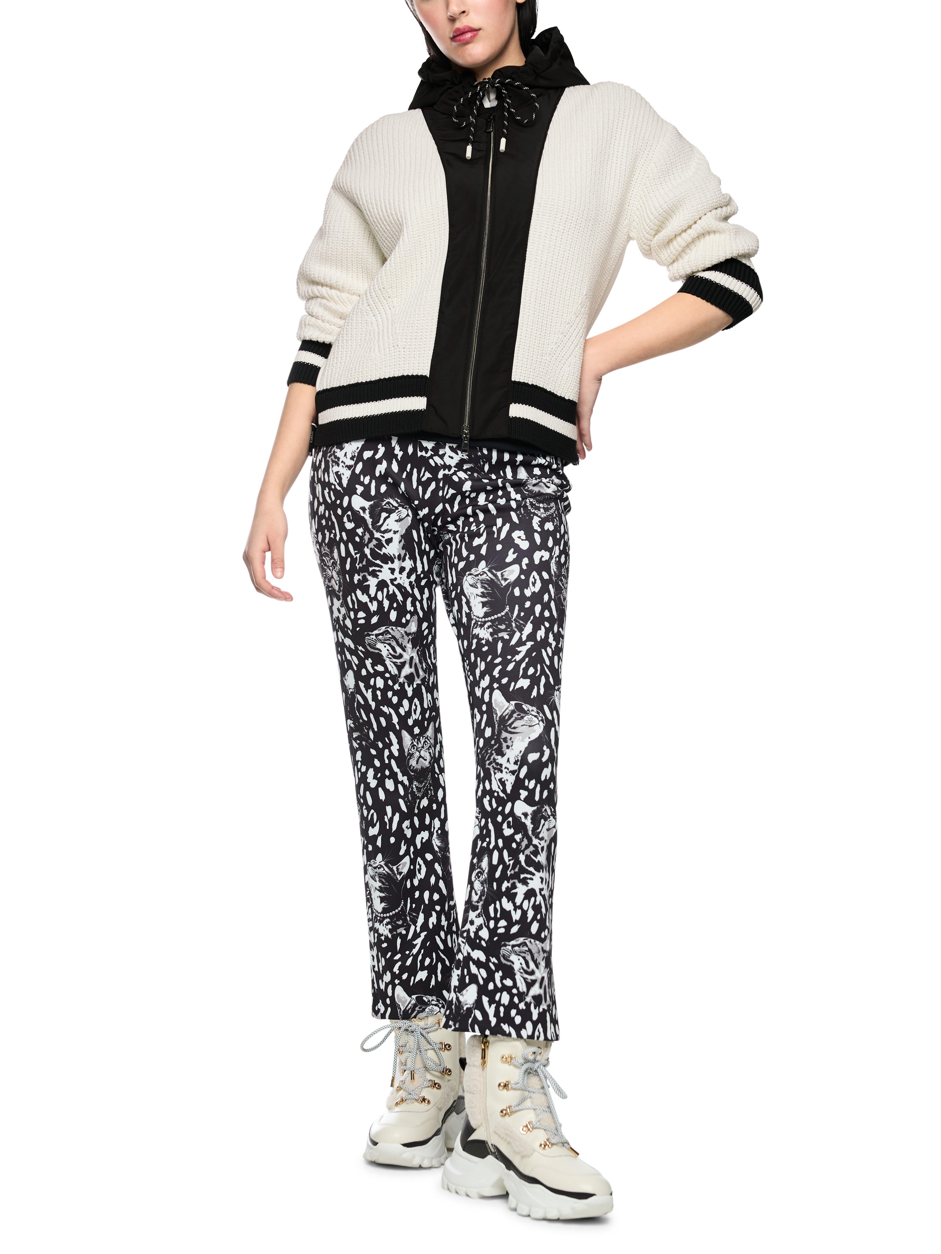 Marc Cain Kapuzenstrickjacke Cattitude Premium Damenmode kontrastfarbene Details – Bild 5 von 5