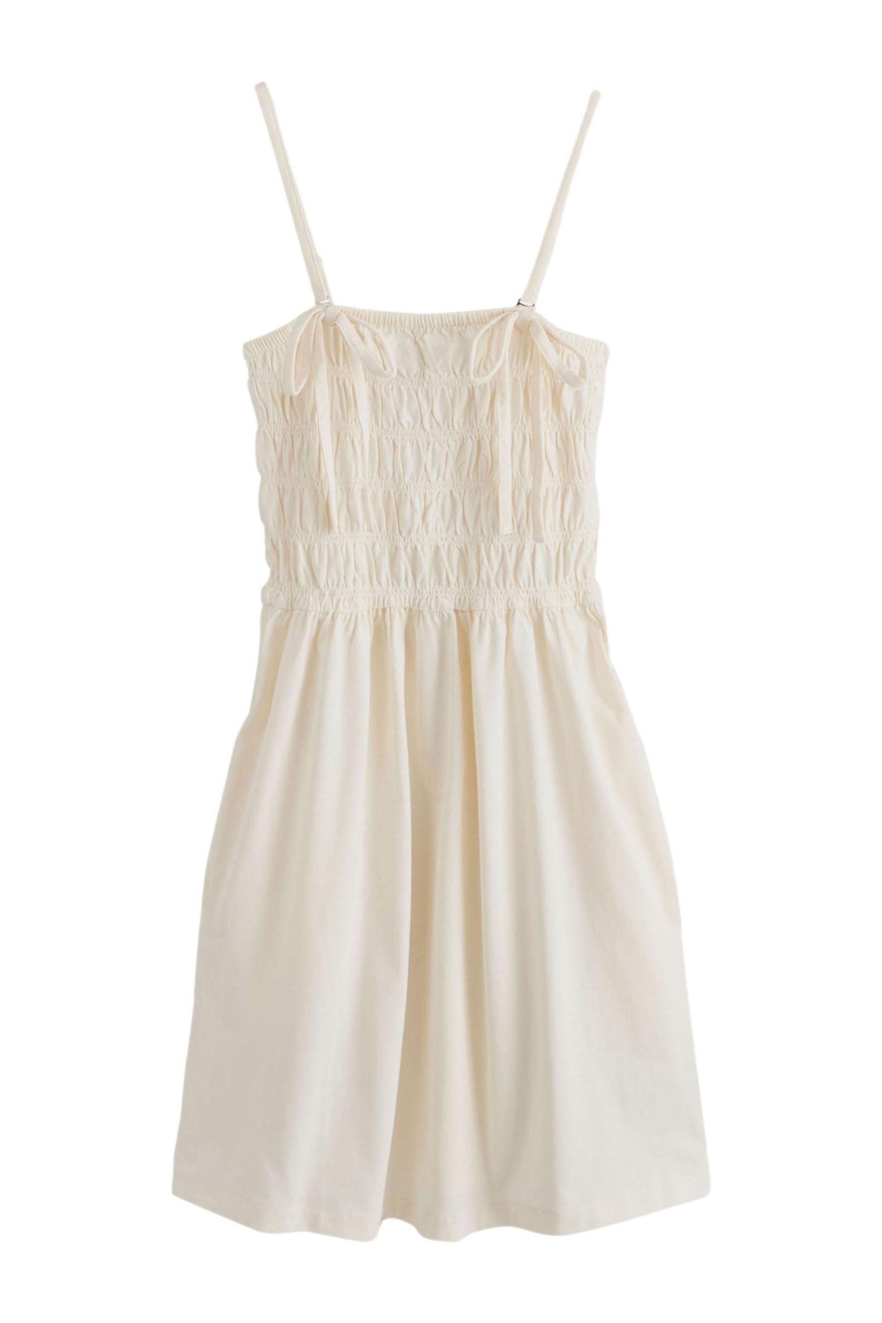 Next Minikleid Mini-Trägerkleid mit Karreeausschnitt und Raffung (1-tlg)