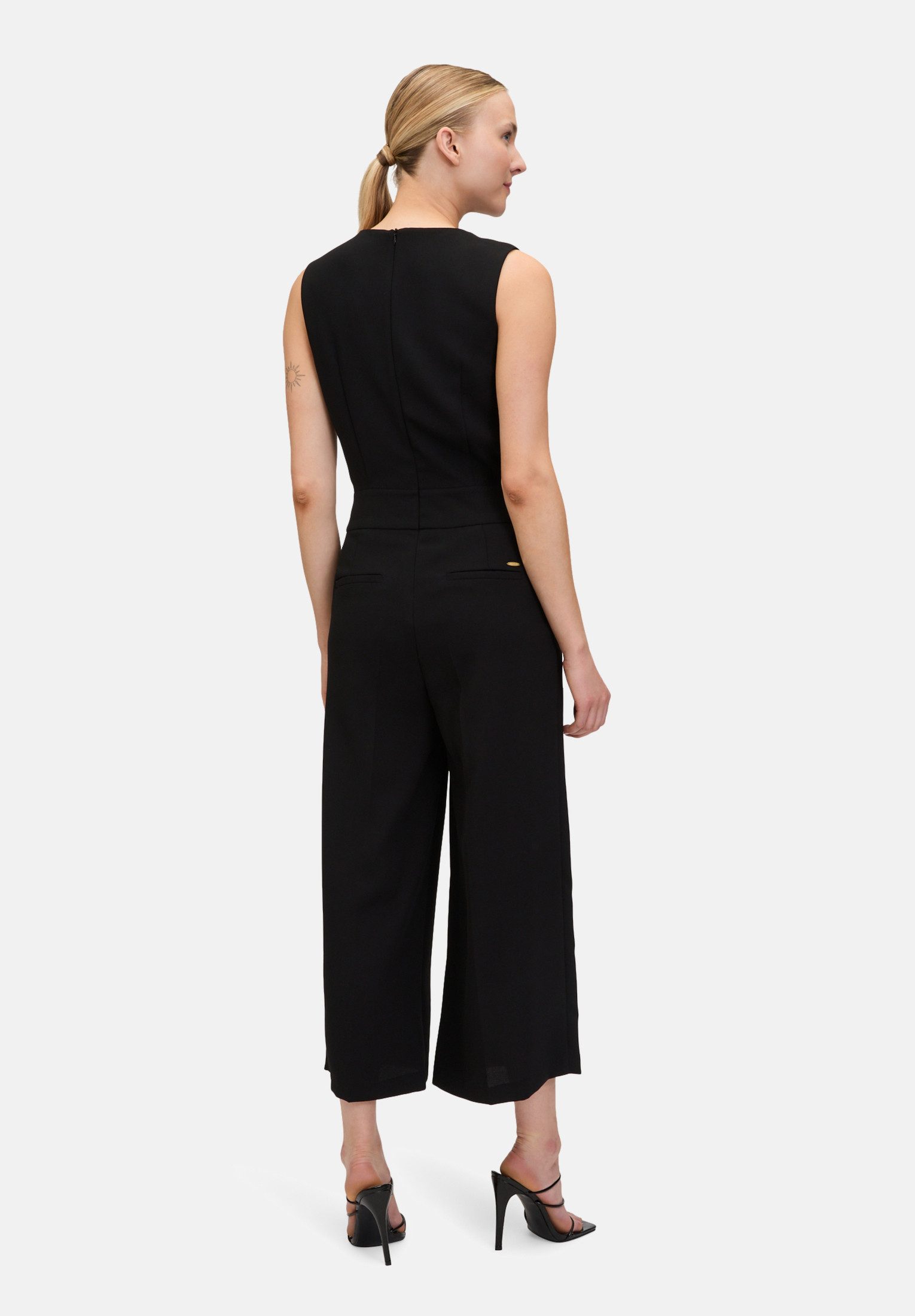 Betty&Co Overall Damen ohne Arm (1-tlg) Falten