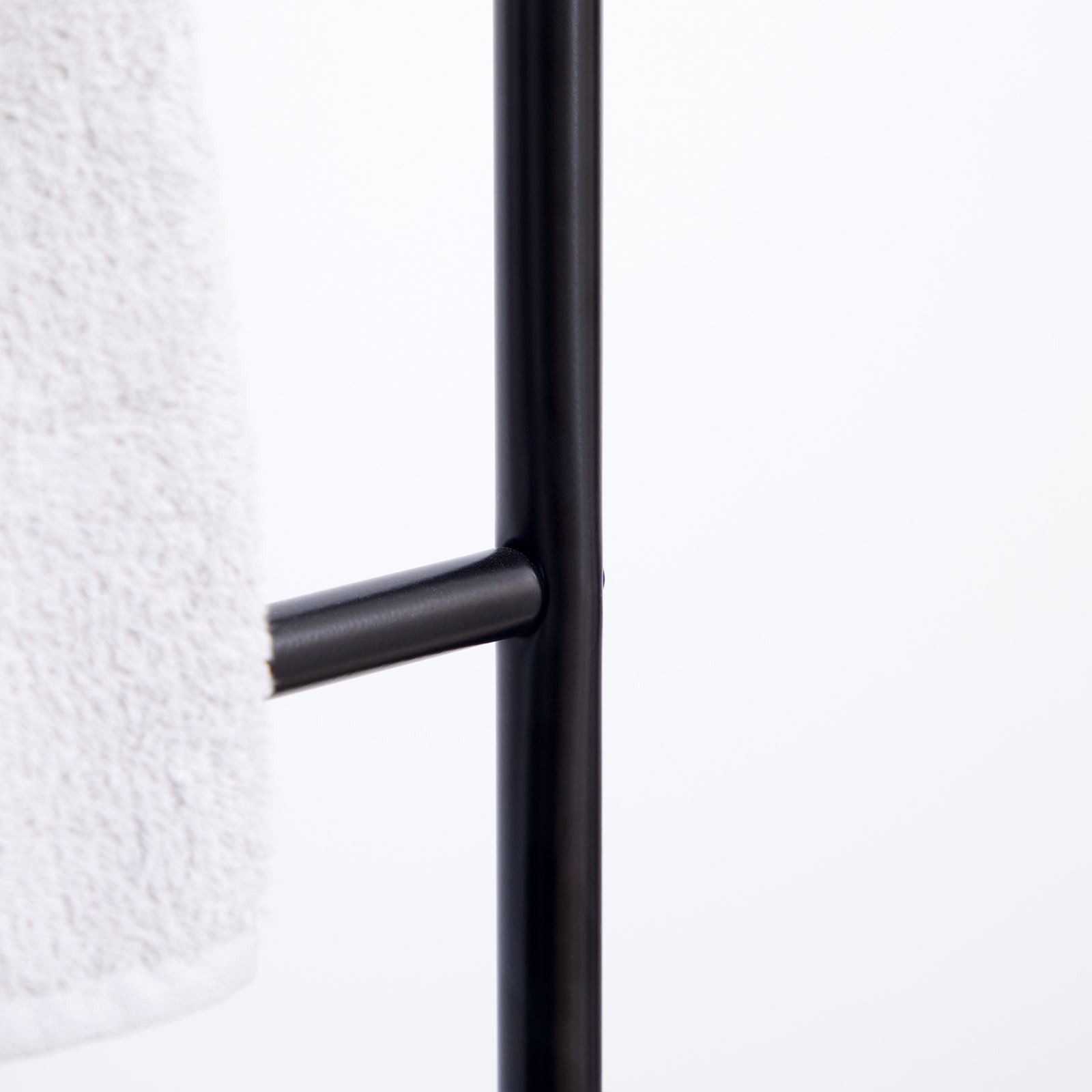 IDIMEX Handtuchständer MORBIO, Handtuchhalter Handtuchständer mit 6 Stangen Handtuchleiter aus Metall