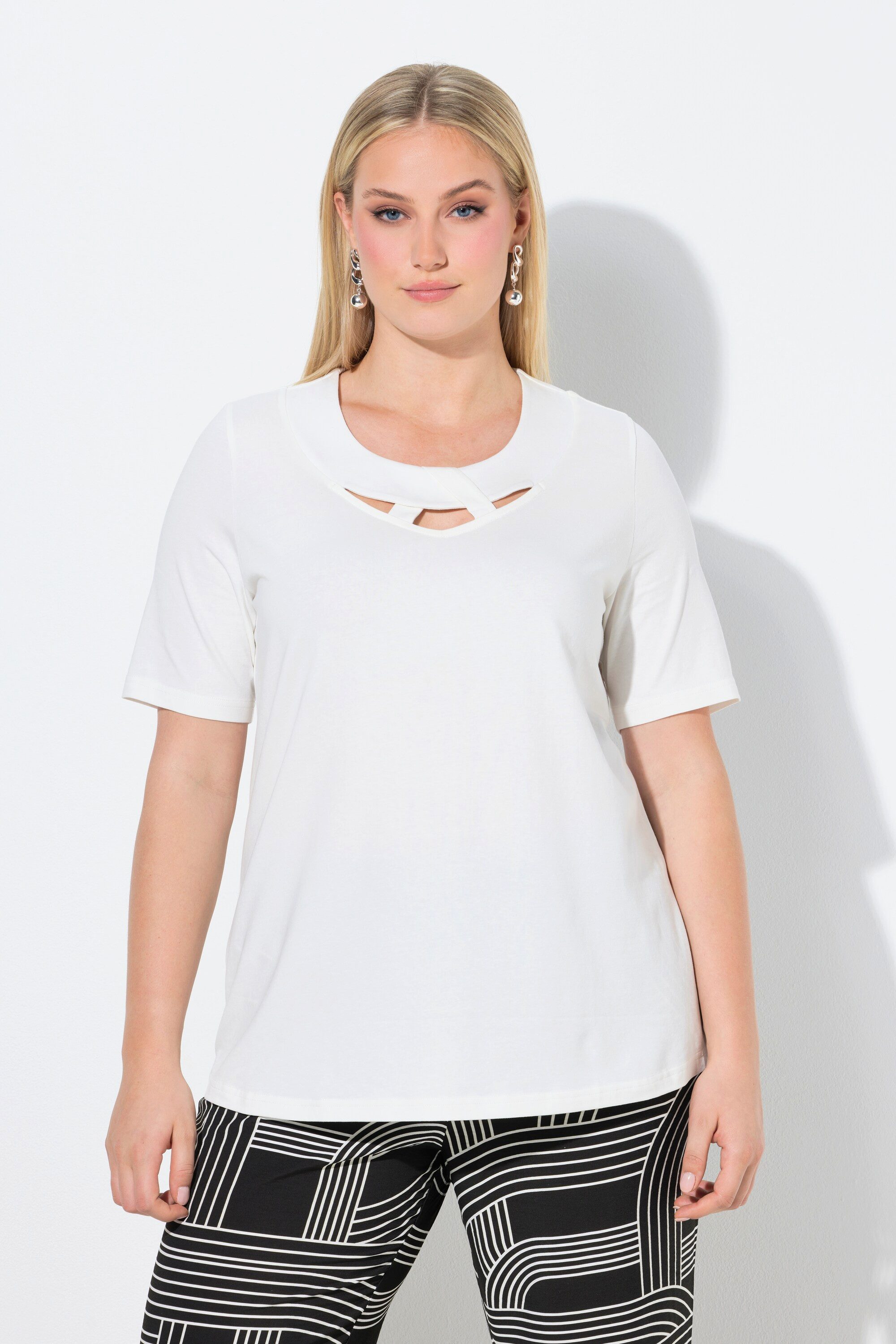 Ulla Popken T-Shirt T-Shirt drapierter Rundhalsausschnitt Cut-Out