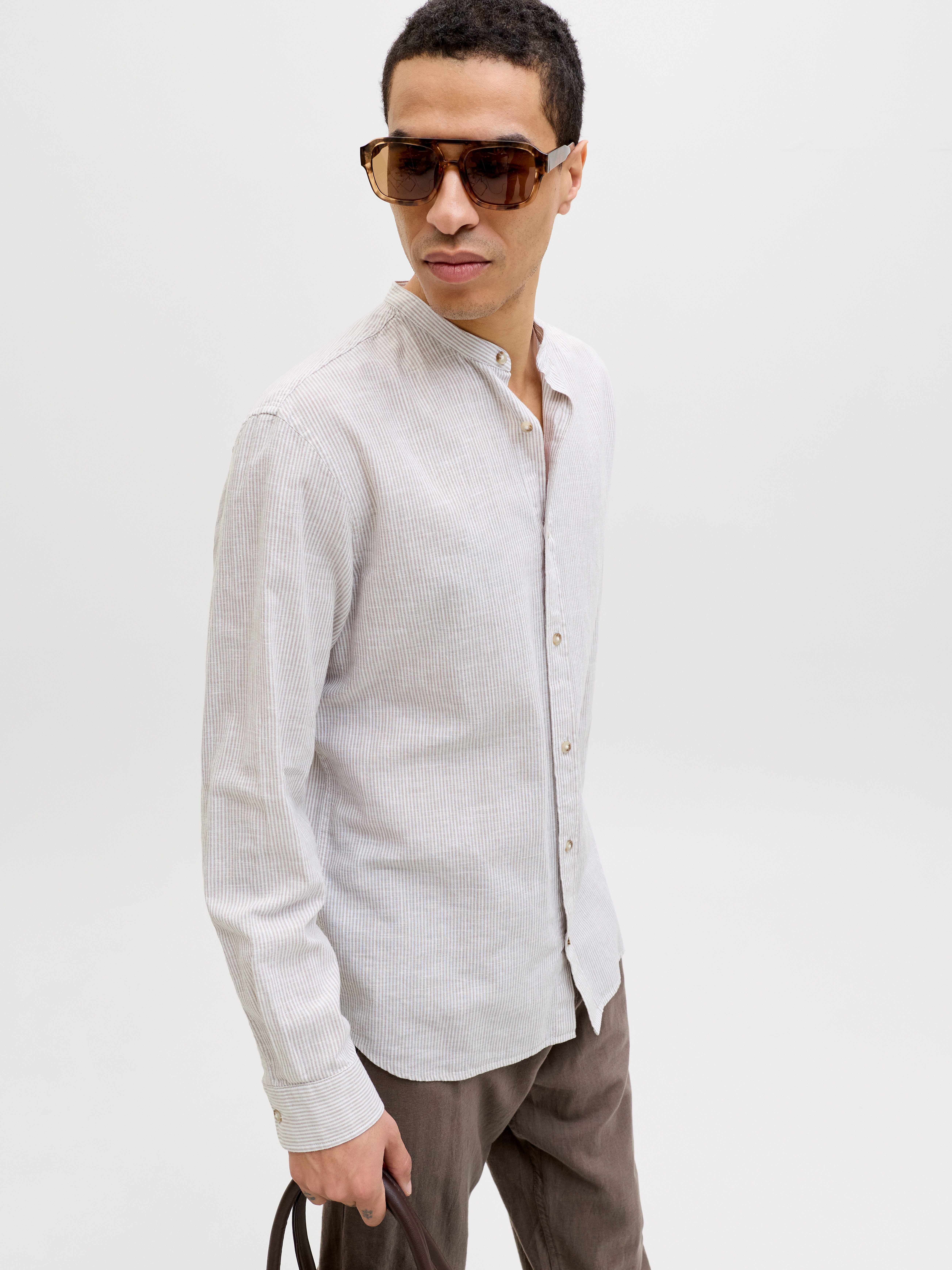 Jack & Jones Langarmhemd JJESUMMER LINEN BLEND BAND SHIRT L/S SN Baumwollmischung, regular fit