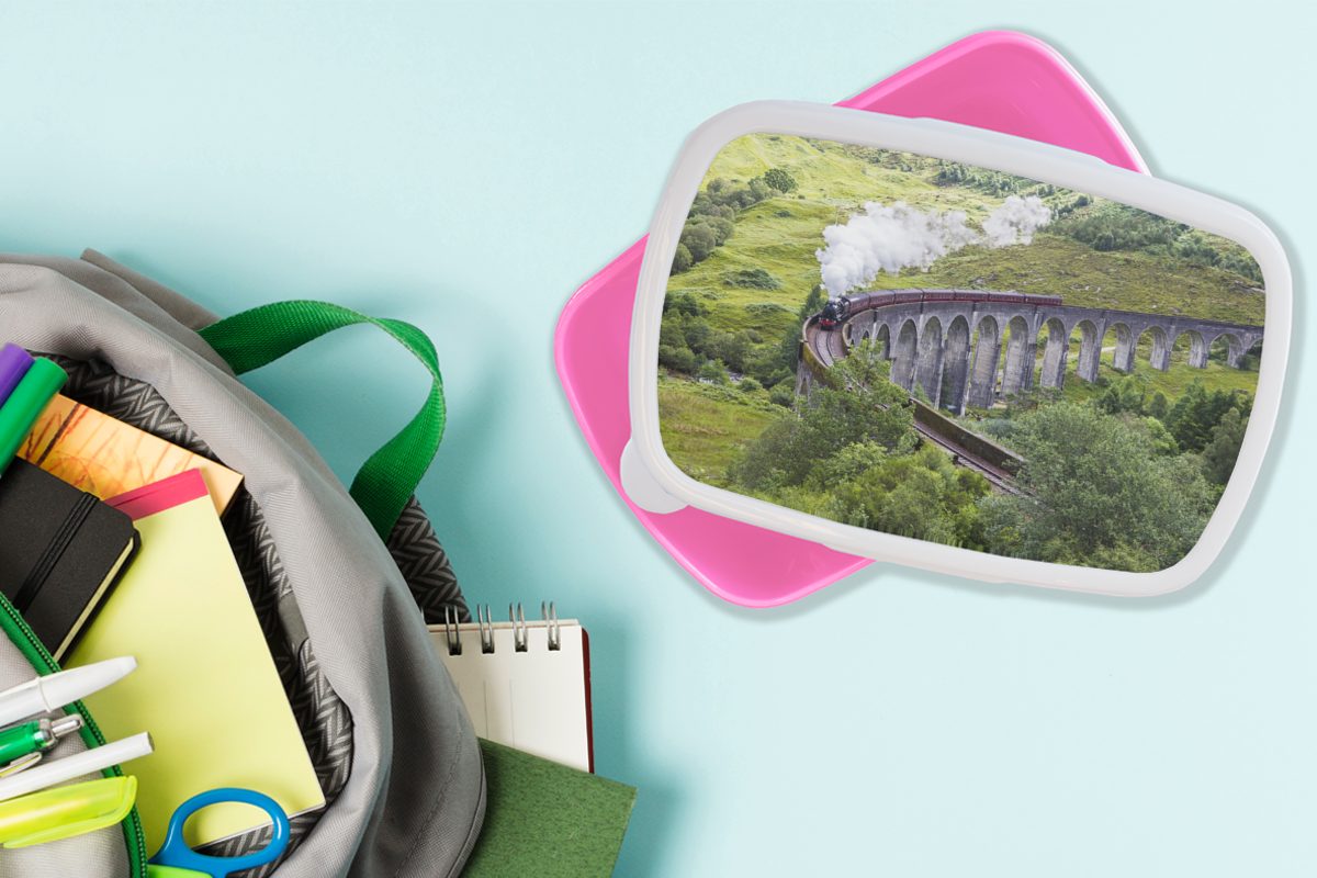 einer Erwachsene, Dampflokomotive rosa Kunststoff Eisenbahnbrücke, (2-tlg), Snackbox, Lunchbox MuchoWow Brotdose Kinder, Brotbox Mädchen, Kunststoff, auf für Eine