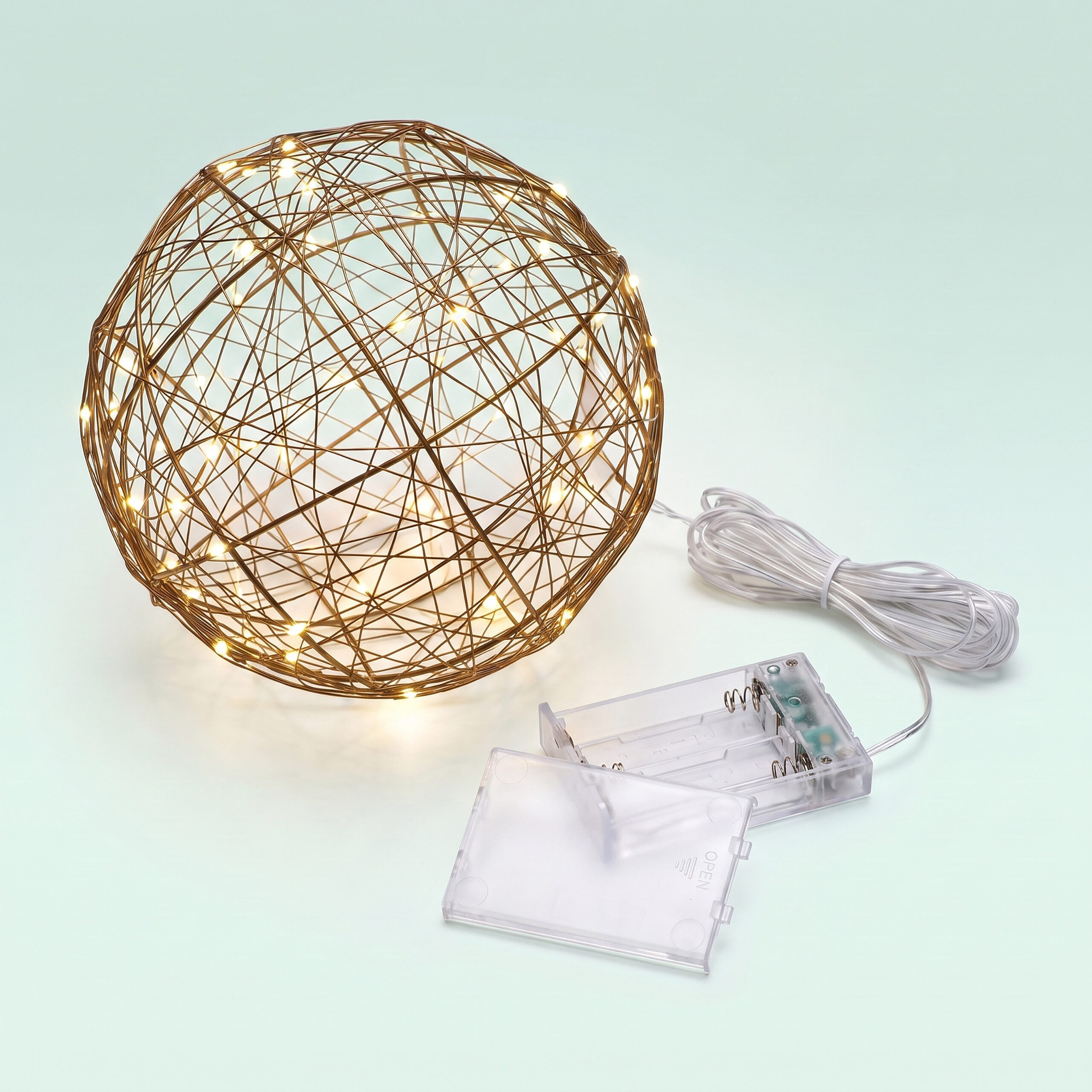 relaxdays LED Kugelleuchte LED Dekokugel 20 cm, Automatische Abschaltung nach 6 Stunden, warmweiße LEDs, warmweiß, gold – Bild 5 von 5