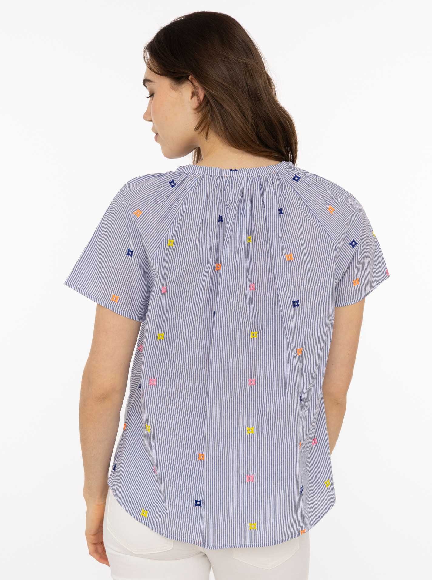 Zwillingsherz Kurzarmbluse "Stripe & Stitch" Kurzarm, mit Stickerei, Tunnelzug und Tasseln