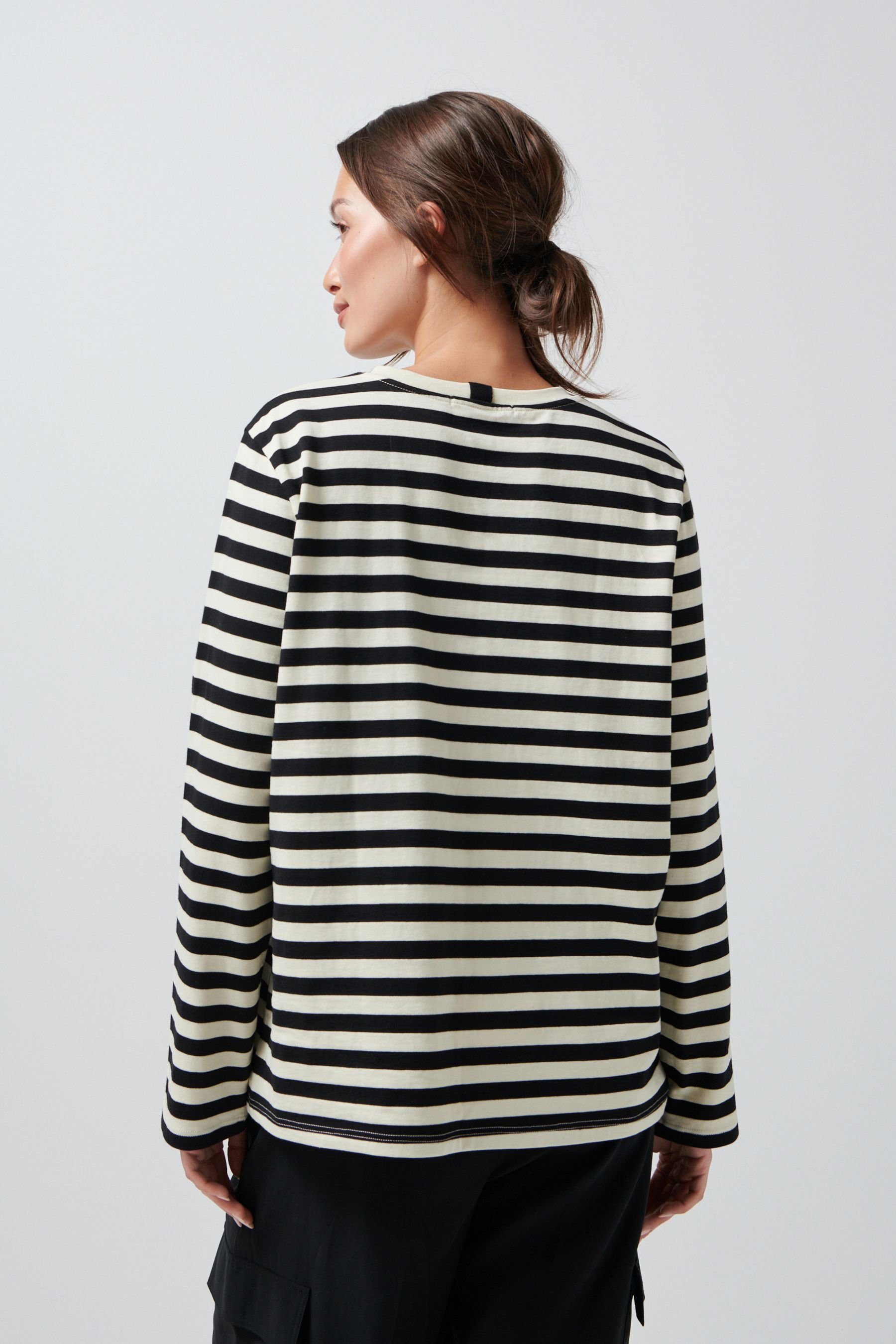 Next Langarmshirt Schweres Langarmshirt aus 100 % Baumwolle (1-tlg) günstig online kaufen