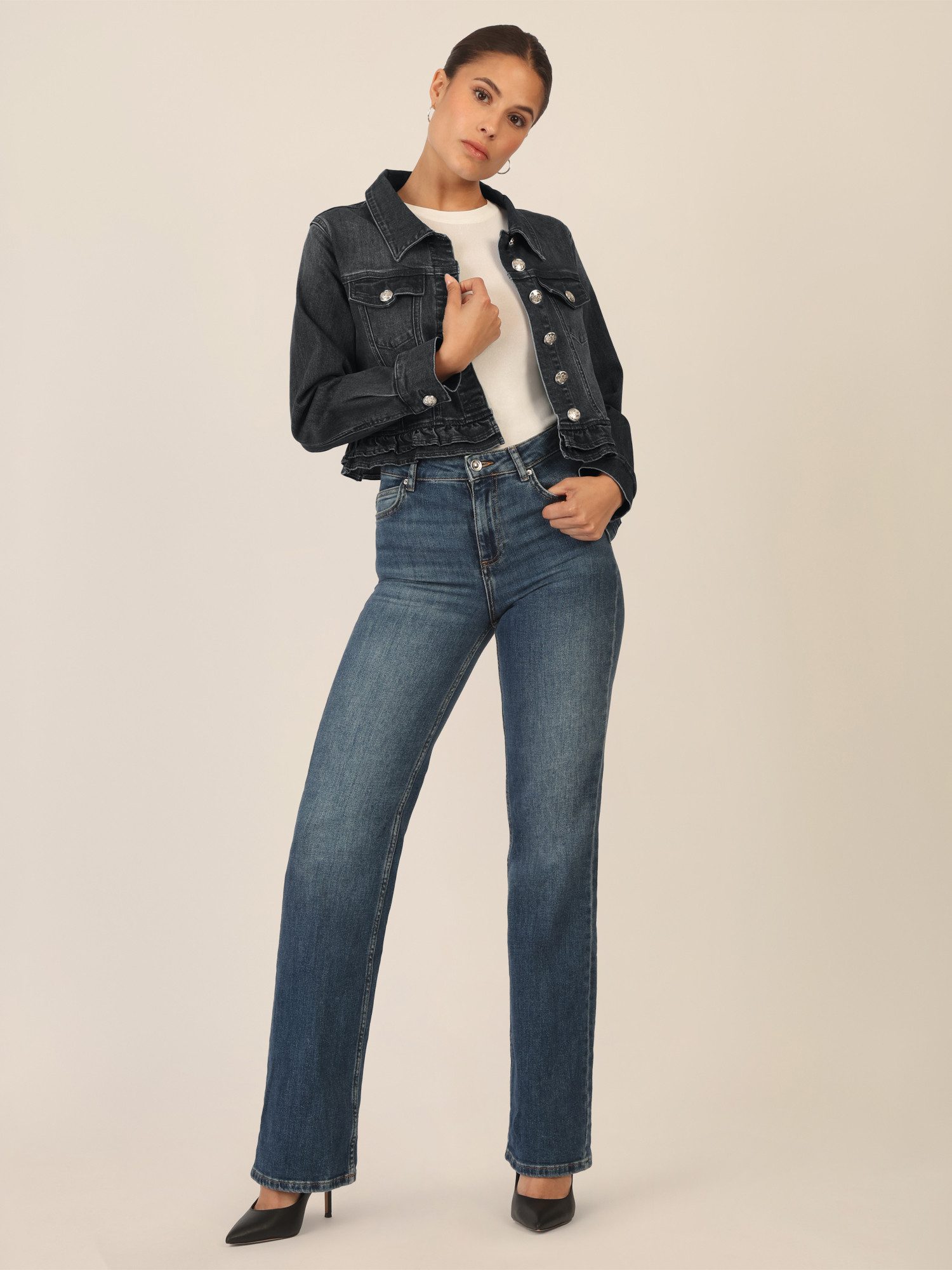 Apart Jeansjacke mit Rüschen günstig online kaufen