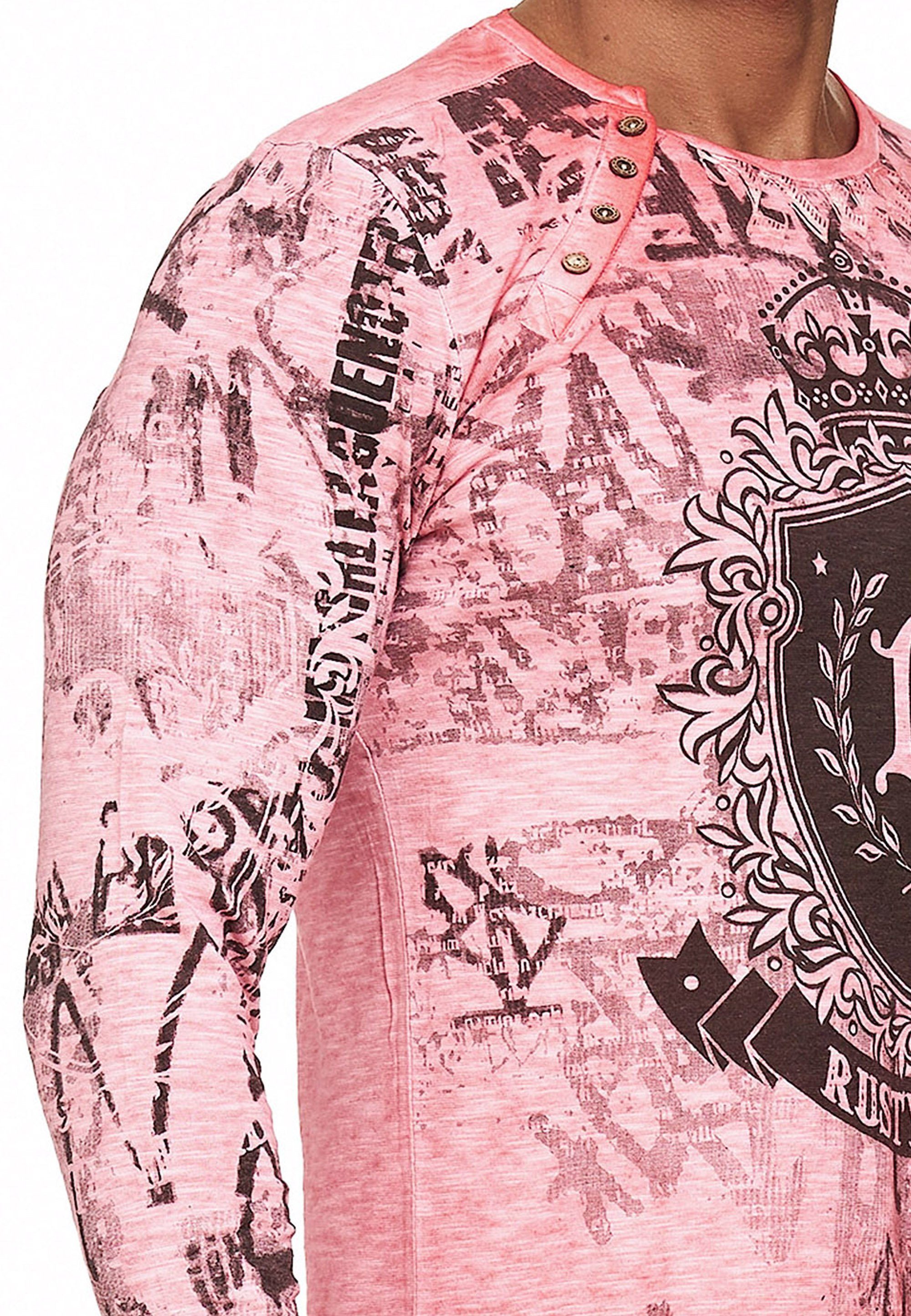 Rusty Neal Langarmshirt aus hochwertigem Stoff mit Rundhals