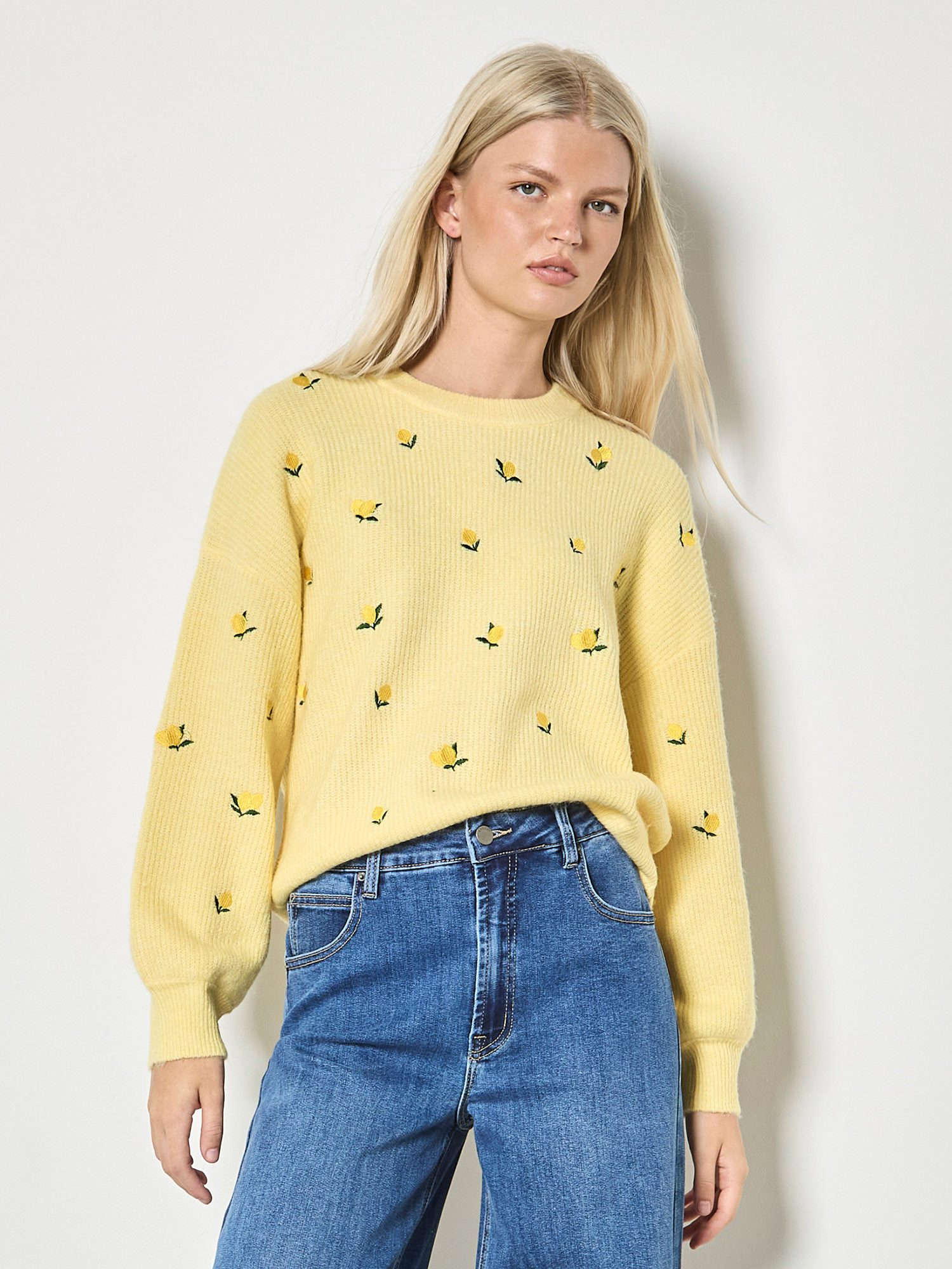 Apricot Strickpullover Strickpullover mit Zitronenstickerei Stickerei günstig online kaufen