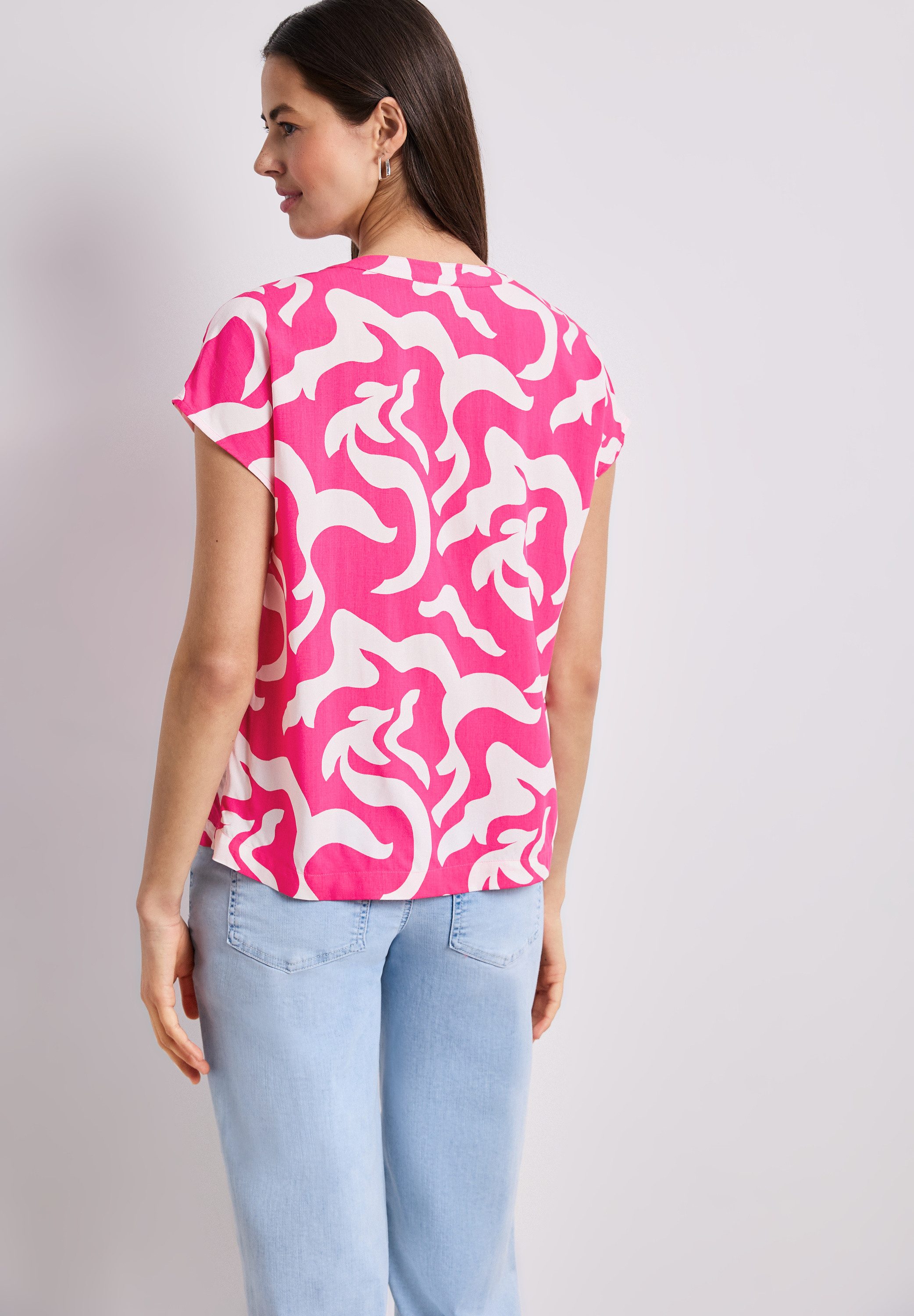 STREET ONE Shirtbluse mit geschlitztem Rundhalsausschnitt