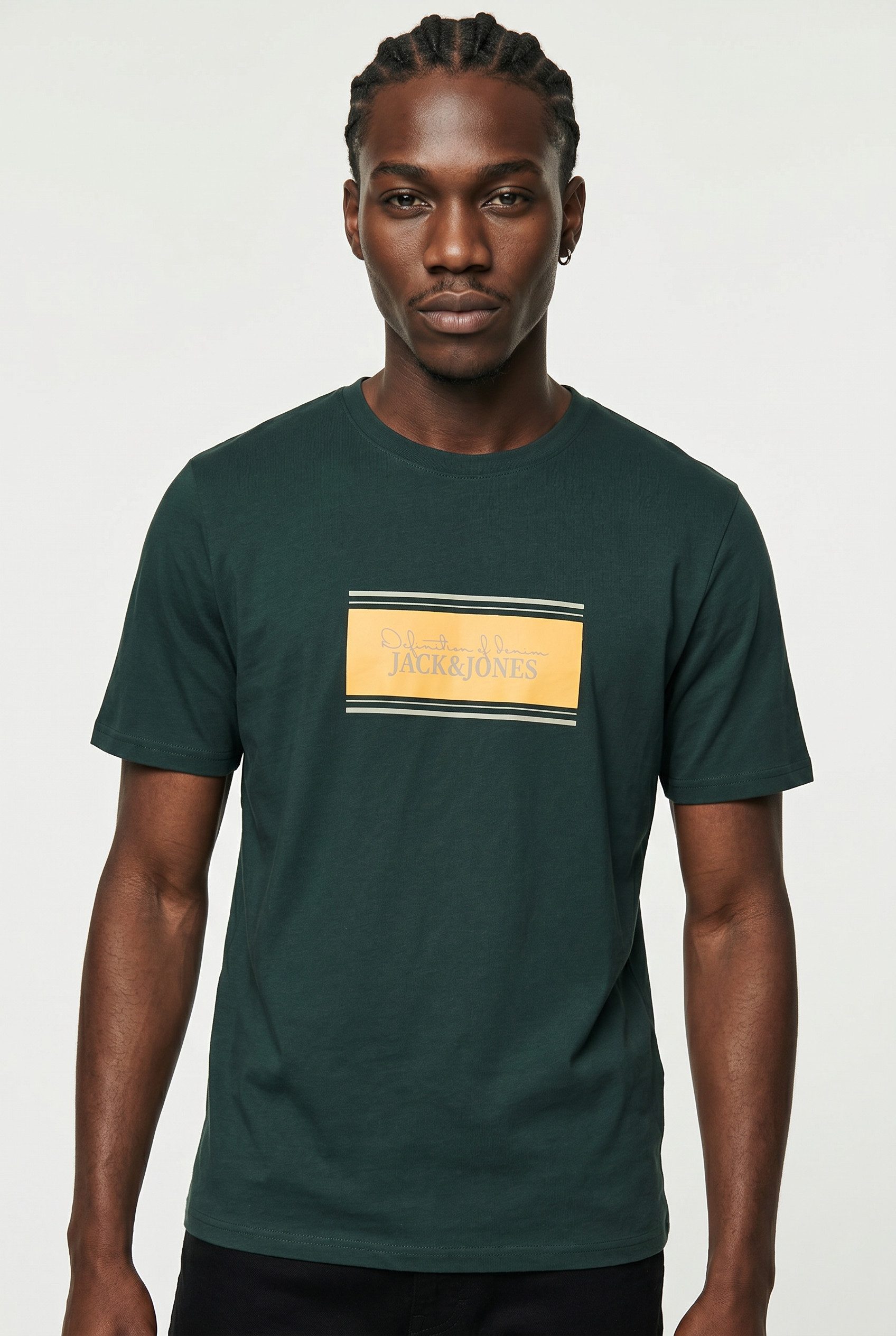 Jack & Jones Rundhalsshirt JJBUSTER TEE SS CREW NECK BTS aus Baumwolle, normale Passform, pflegeleicht