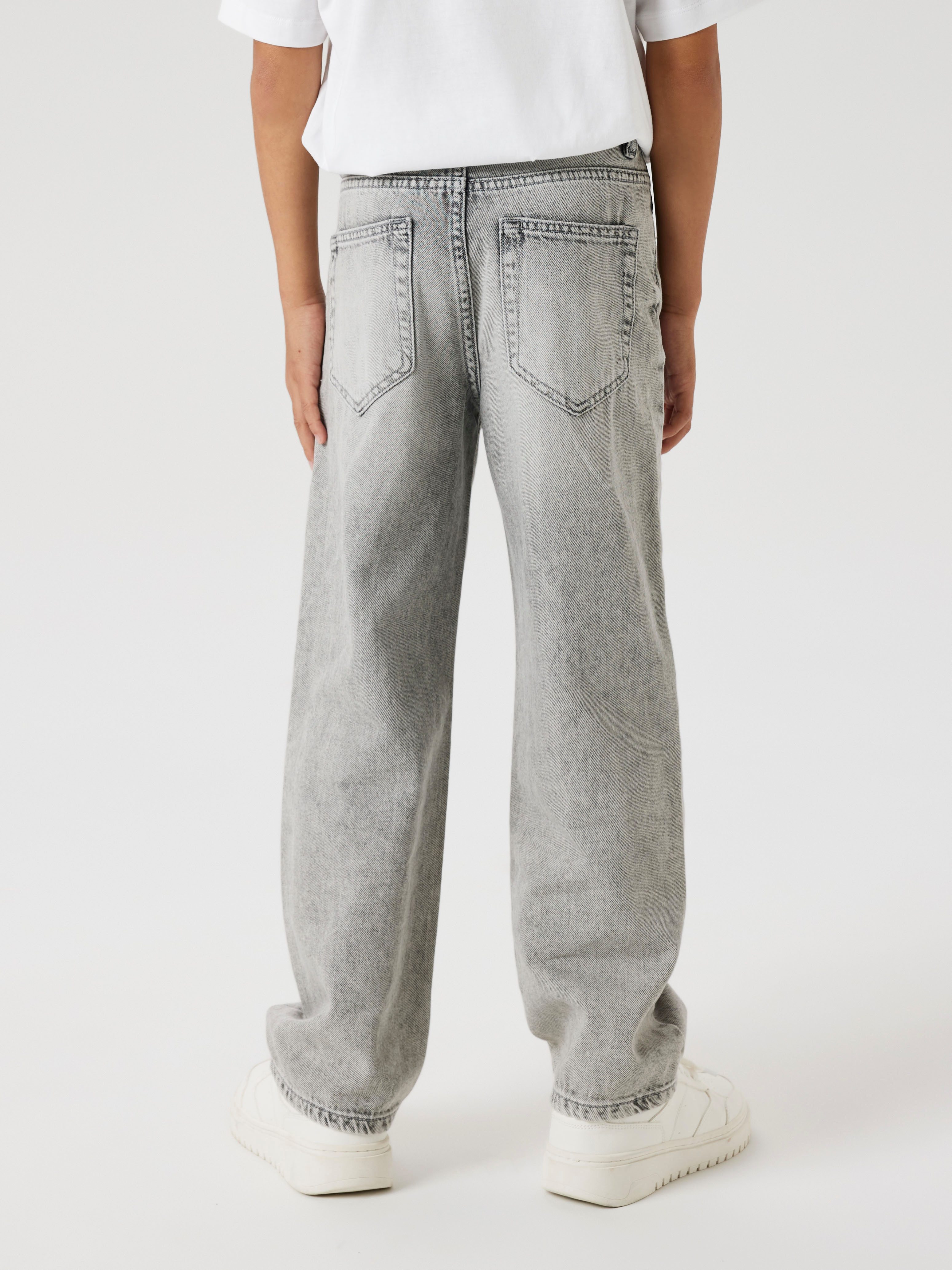 Name It Straight-Jeans NKMRYAN – Jeans mit geradem Bein, strapazierfähig unifarben, casual, straight fit, Denim/Jeans – Bild 2 von 5