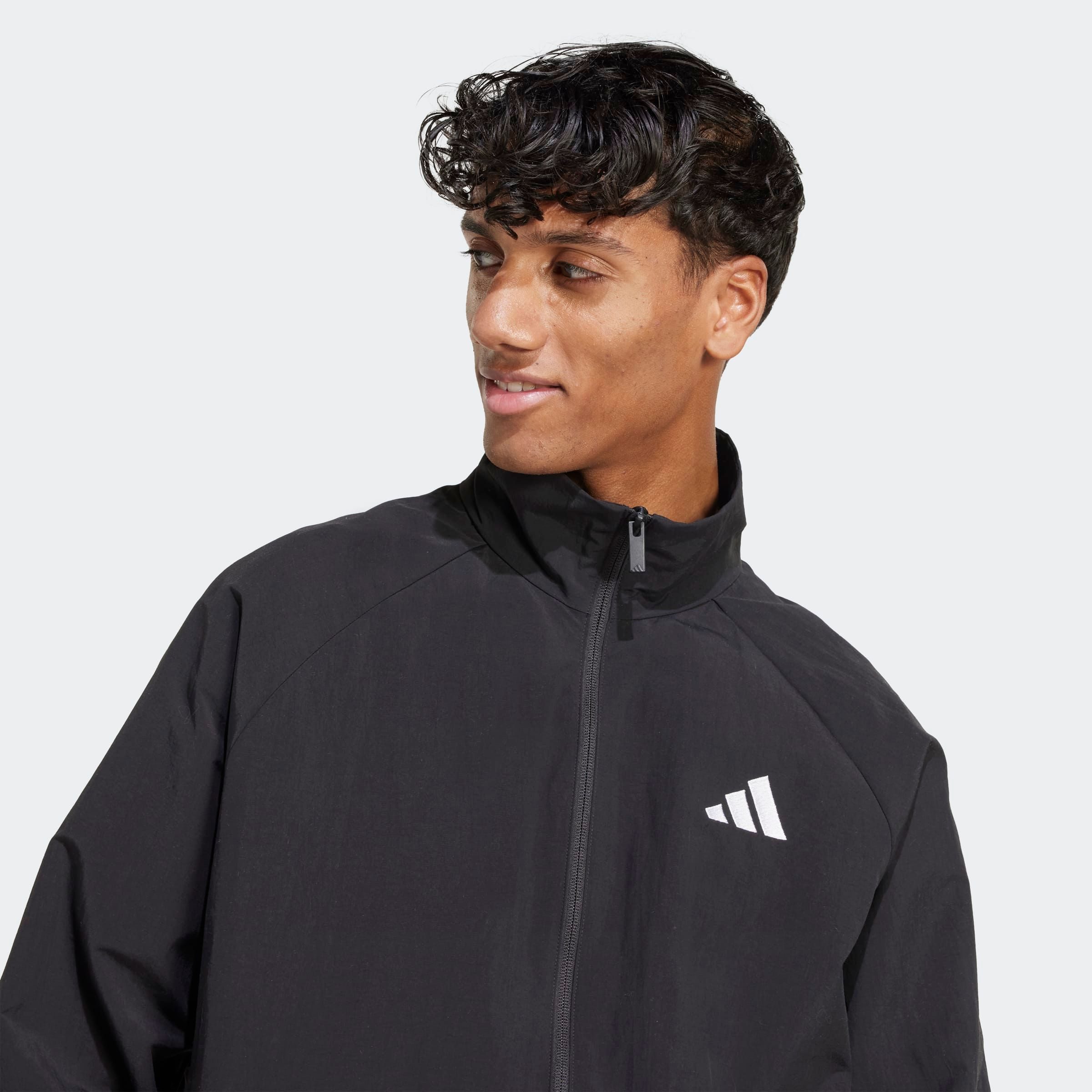adidas Sportswear Windbreaker ESSENTIAL MIT KLEINEM LOGO
