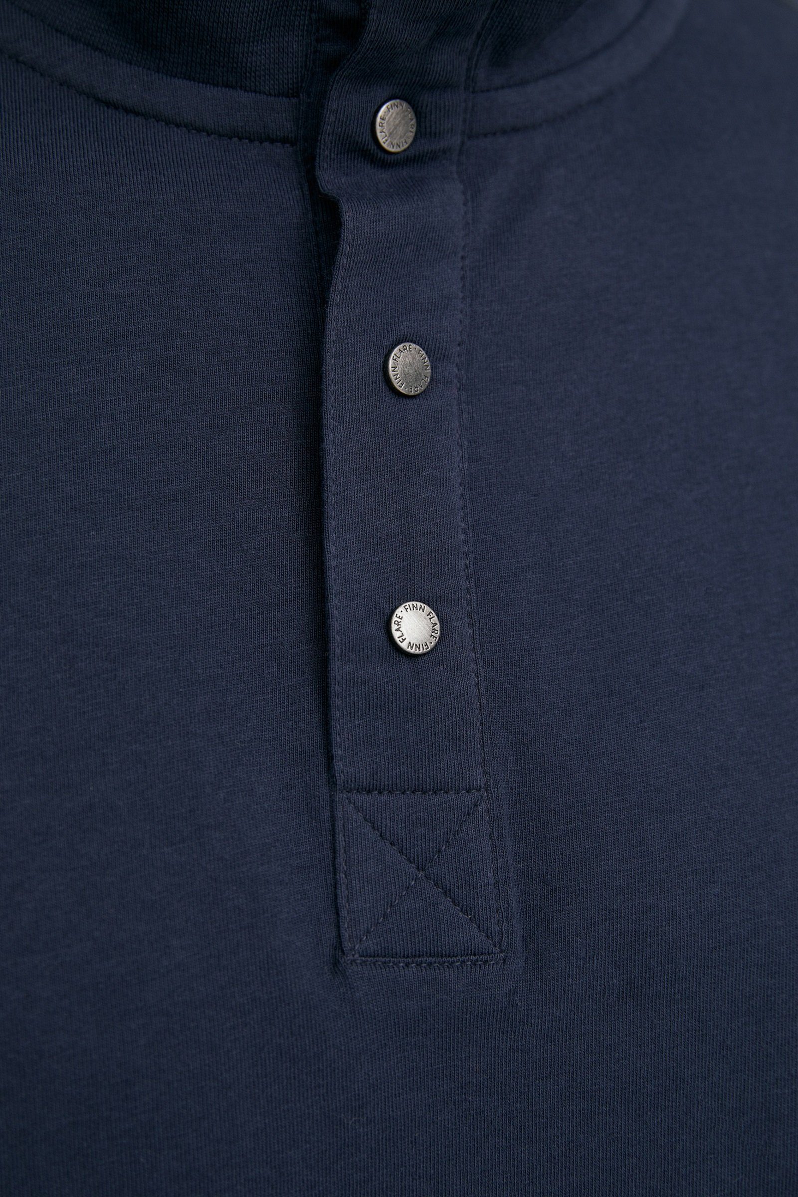 Herren Shirts Finn Flare Langarmshirt - mit modischem Knopfverschluss