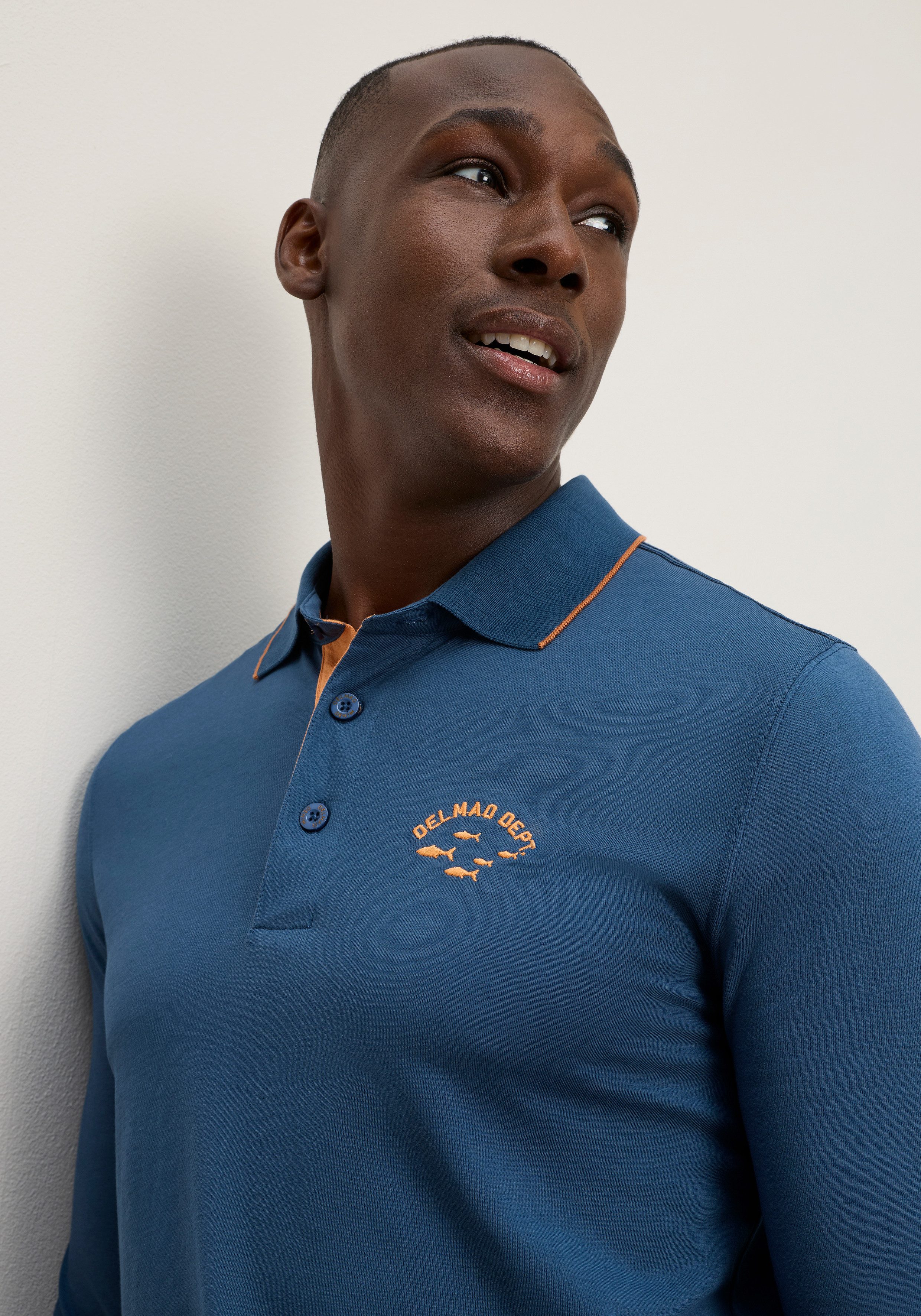 DELMAO Poloshirt Normal geschnittene Passform, mit Langarm