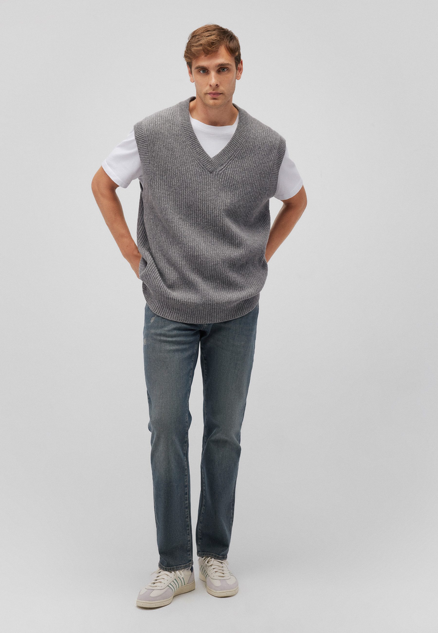 Pullunder SLEEVELESS SWEATER