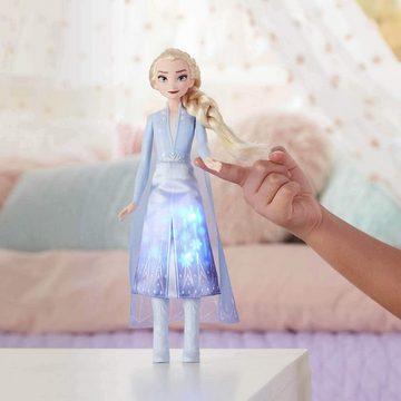 Hasbro Anziehpuppe Hasbro E7000ES0 Disney FROZEN Die Eiskönigin 2 Lichtzauber ELSA, aufleuchtende Modepuppe