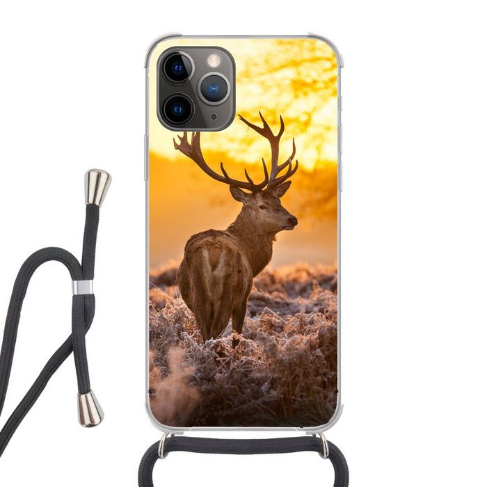 MuchoWow Handyhülle Hirsche - Tiere - Sonnenuntergang - Winter - Heidekraut - Natur Handyhülle Telefonhülle Apple iPhone 13 Pro