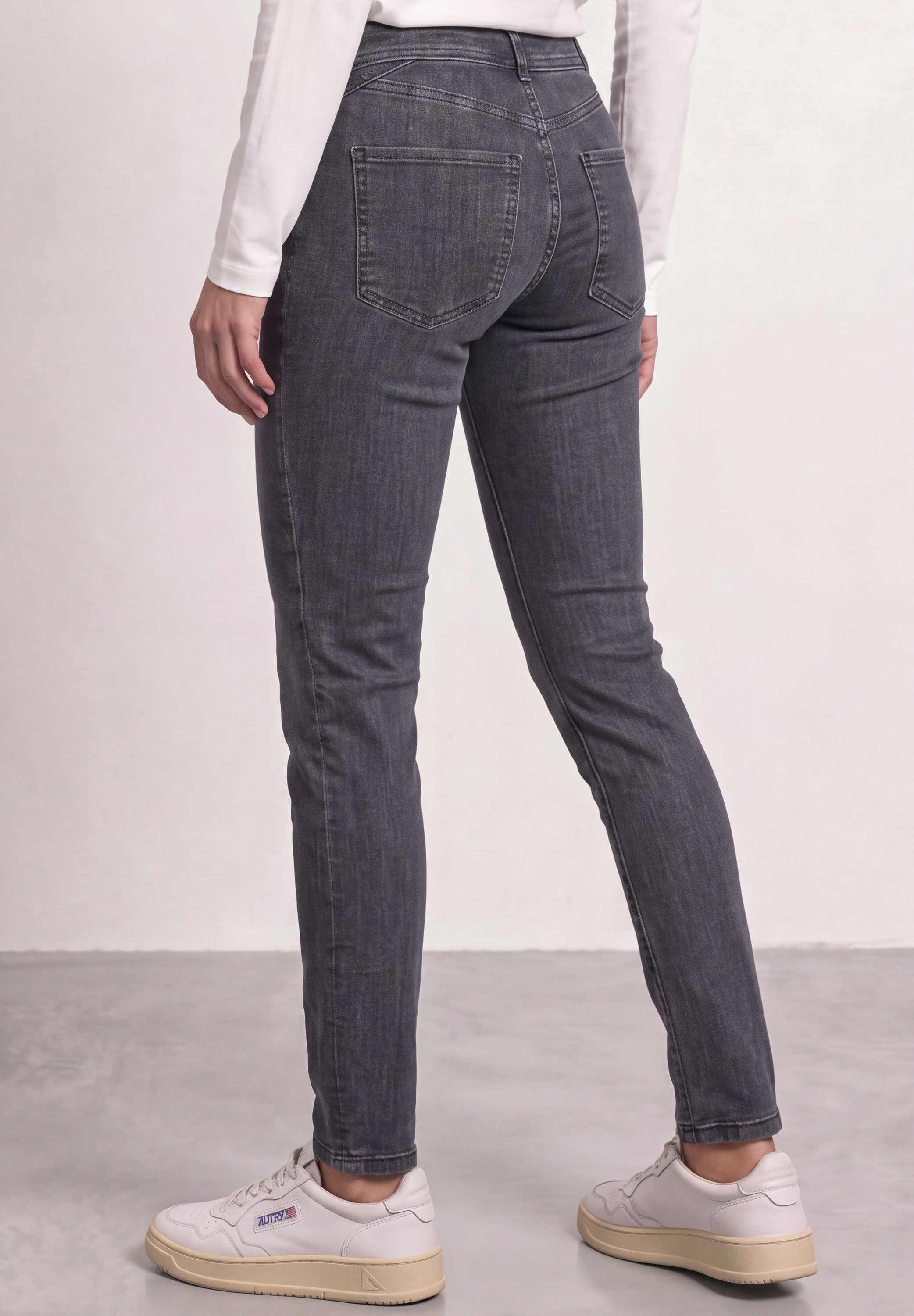 STREET ONE Comfort-fit-Jeans Middle Waist