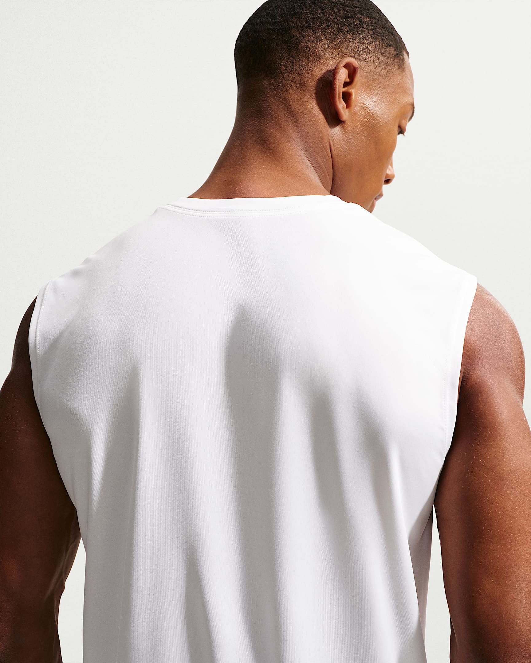 Nike Tanktop M NK DF TEE STD SLVLS FLEX für Fitness und sportliche Aktivitäten geeignet, sportlicher Stil