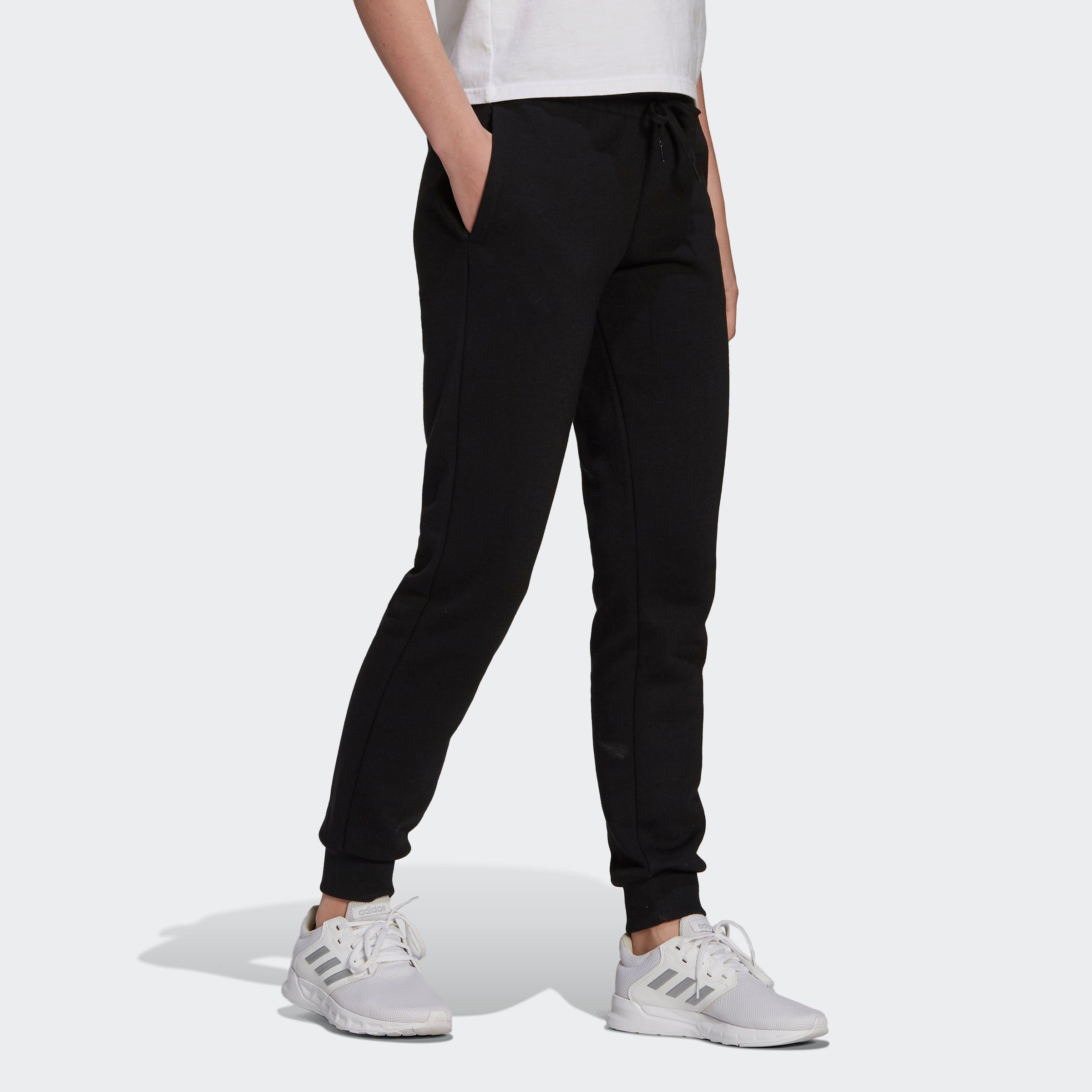 adidas Sportswear Sporthose ESSENTIALS FLEECE LOGO HOSE (1-tlg) BLACK/WHITE
