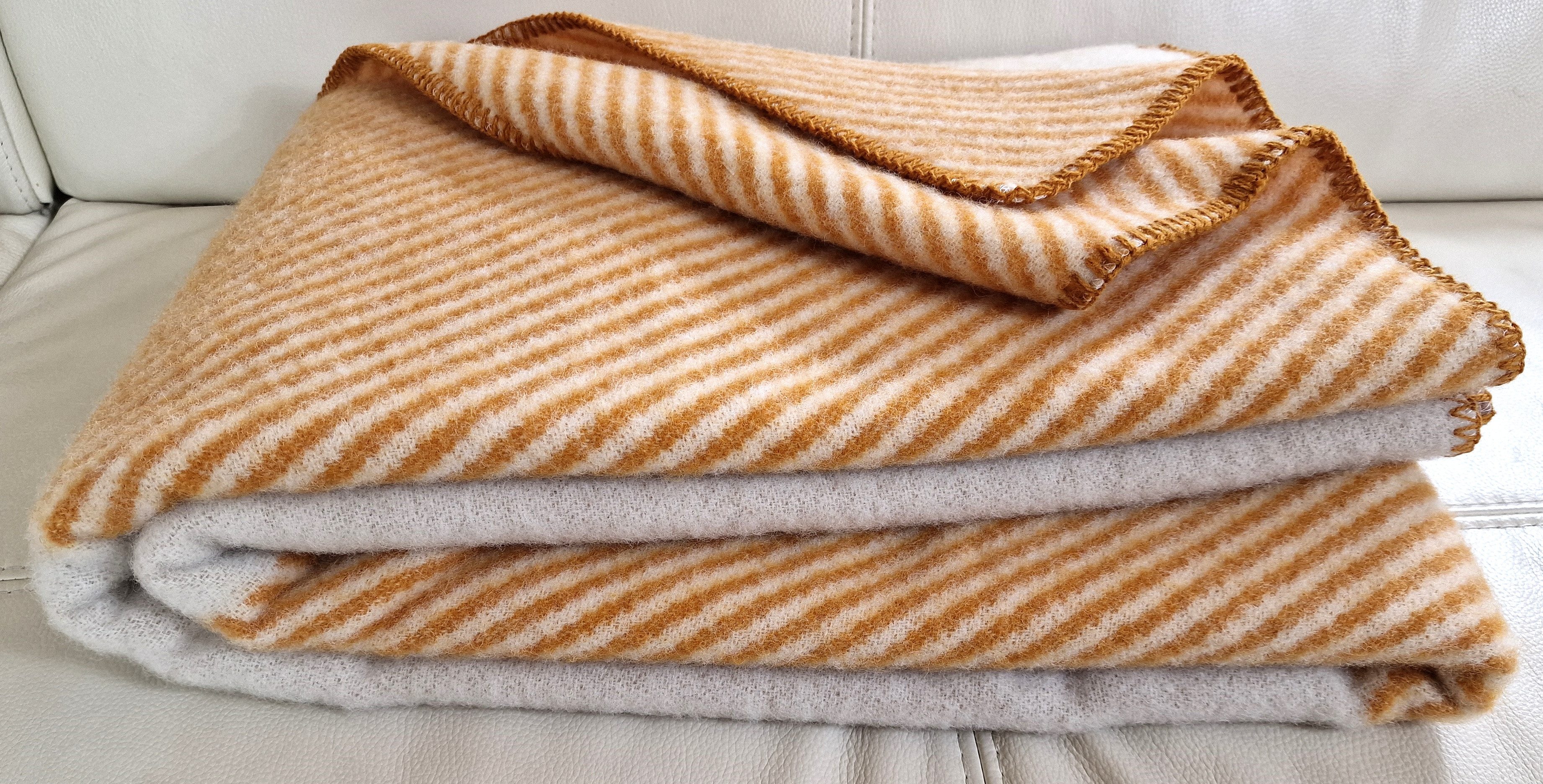 Wohndecke Wohndecke Wolldecke 100% Schurwolle 150 x 200 cm "Selva", STTS günstig online kaufen