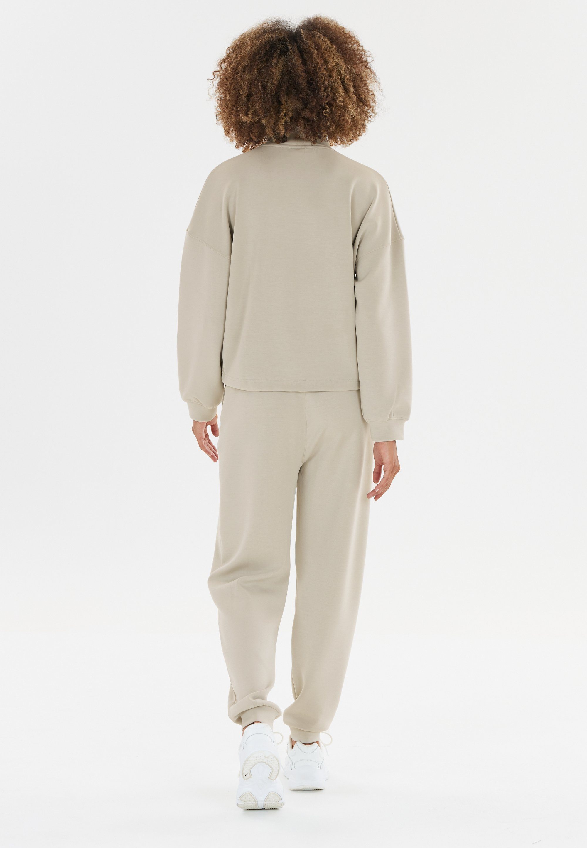 ATHLECIA Sweathose Paris aus angenehm weichem und dehnbarem Materialmix