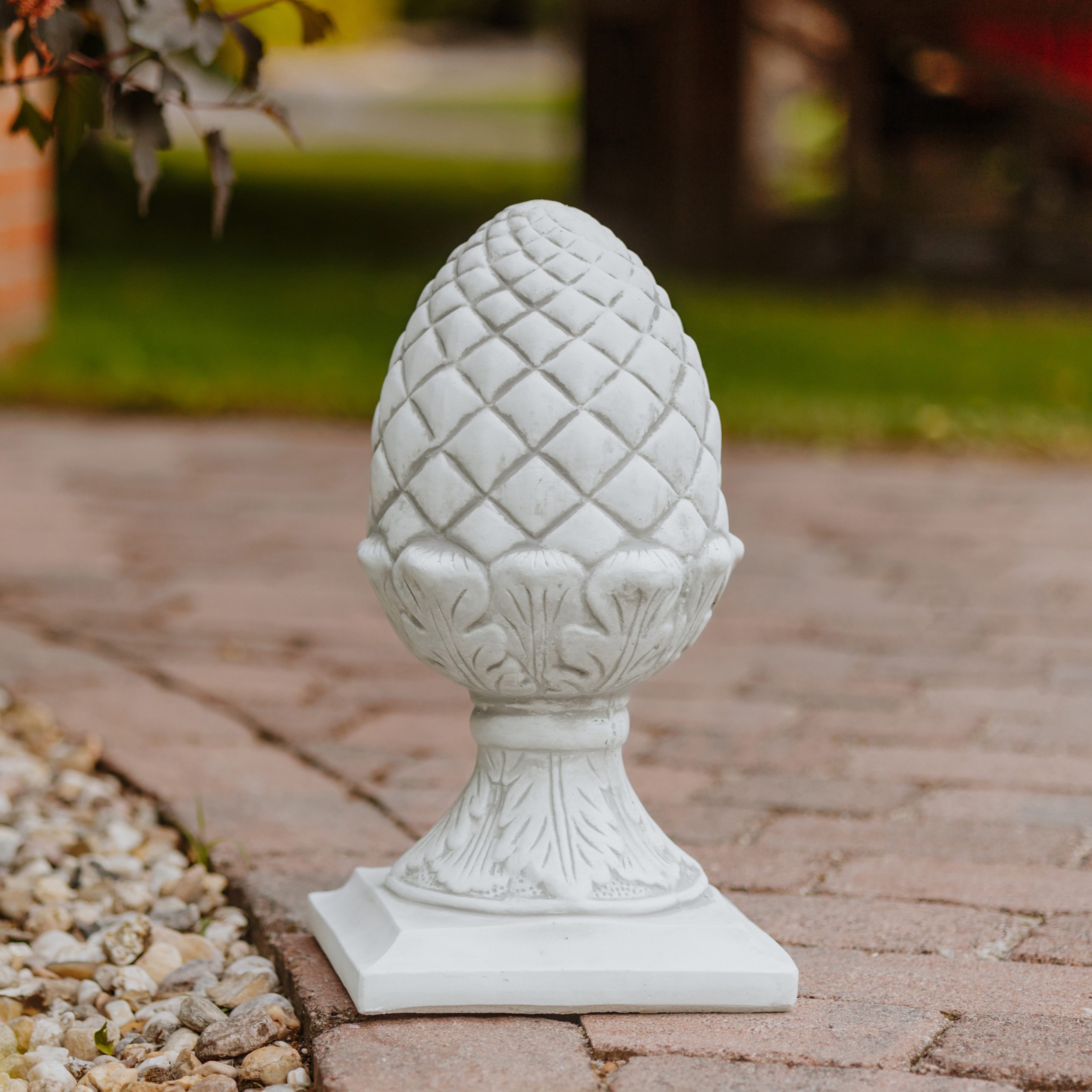 gartendekoparadies.de Gartenfigur Pinienzapfen Steinfigur Zirbelnuss, H. 43 cm, 24 kg, Frostsicher