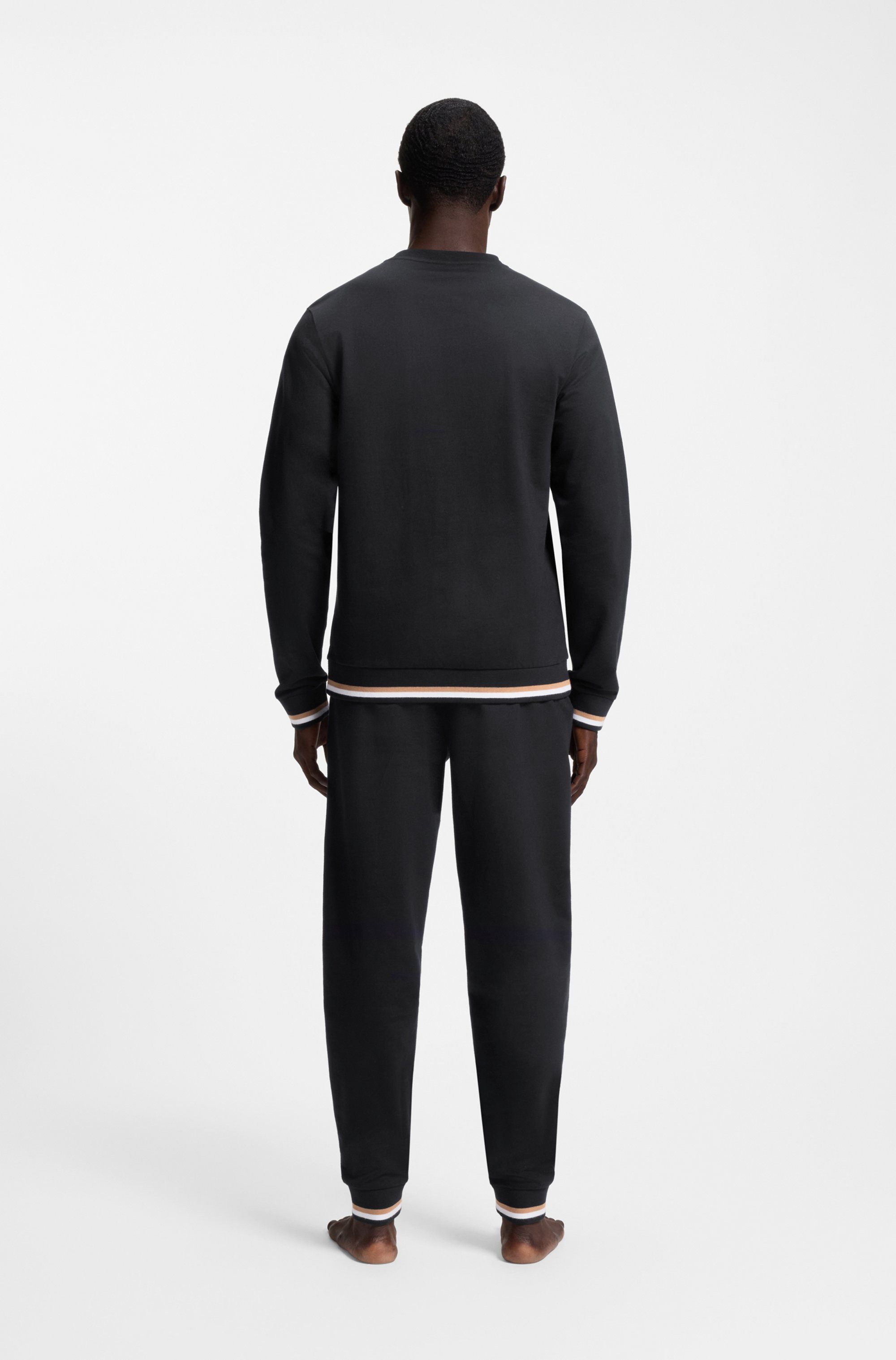 BOSS Sweatshirt Iconic kontrastfarbene Details, noramle Passform
