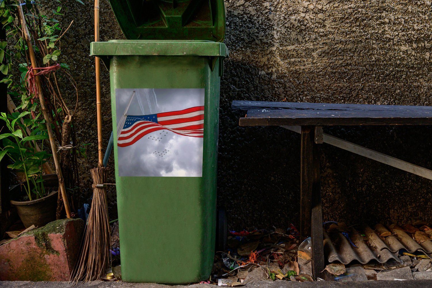 Mülltonne, Flugzeuge Amerika Wandsticker - (1 - Mülleimer-aufkleber, St), Sticker, Flagge MuchoWow Abfalbehälter Container,