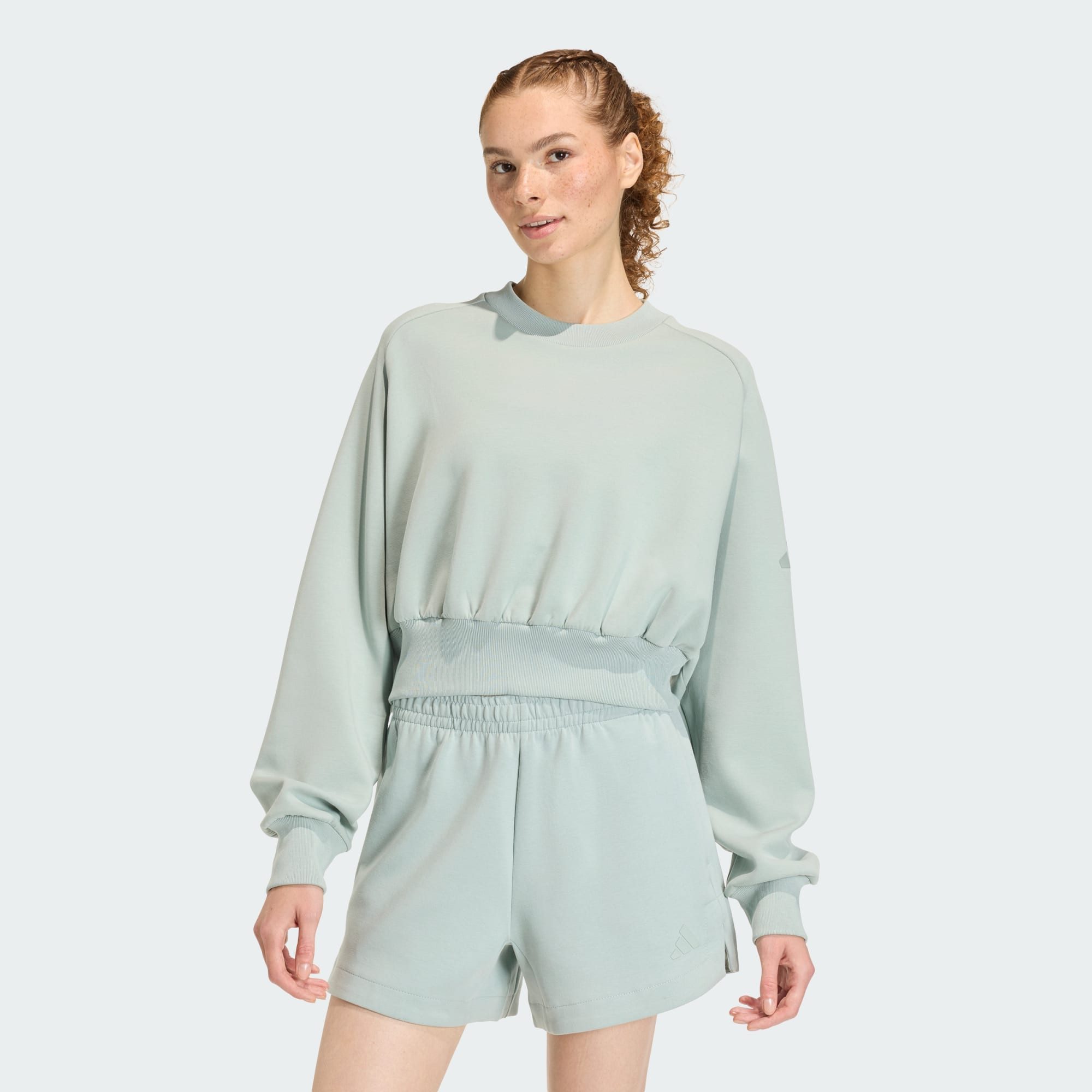 Sweatshirt SOFT LUX SWEATSHIRT, LOCKER GESCHNITTEN