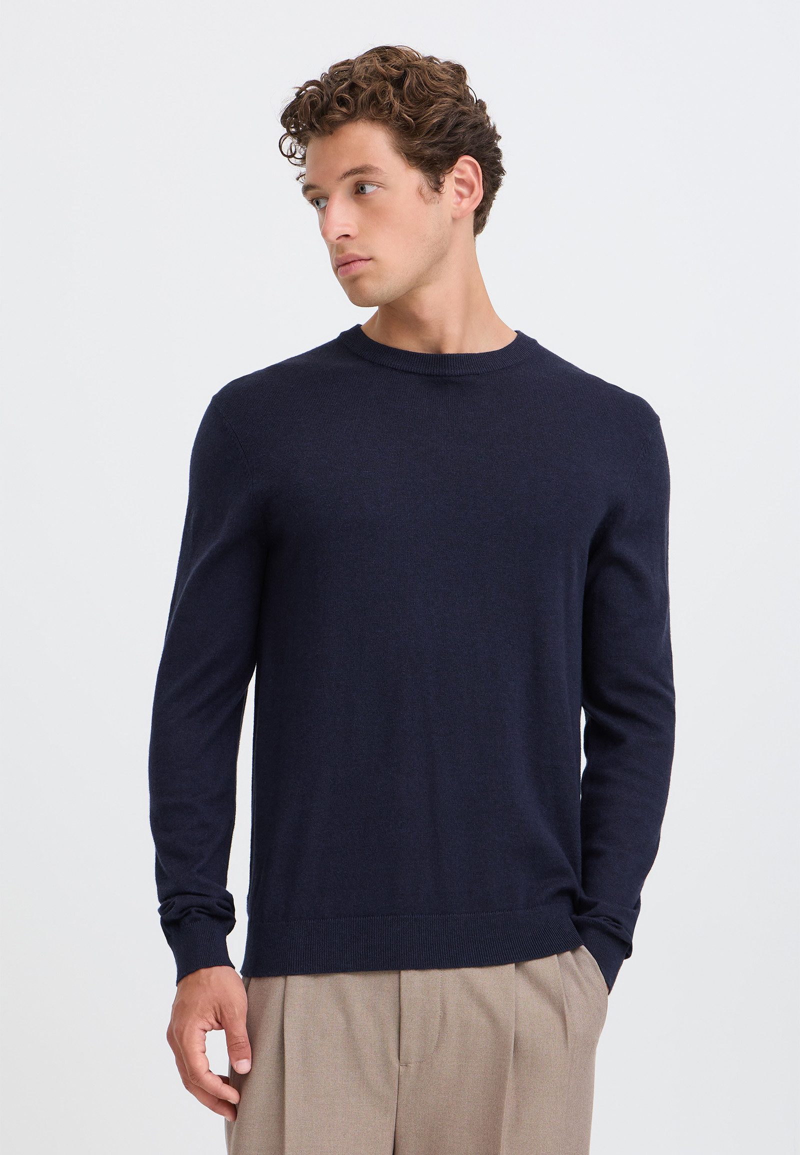 Casual Friday Strickpullover Einfarbiger Rundhals Langarm für Herren (1-tlg) Feinstrick, Regular Fit, Rundhals, gerippte Abschlüsse