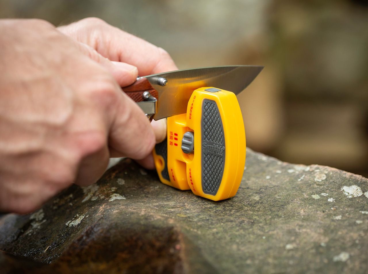 Smiths Axt- und Messerschärfer Schärfgerät Adjustable 2-Stage Sharpener