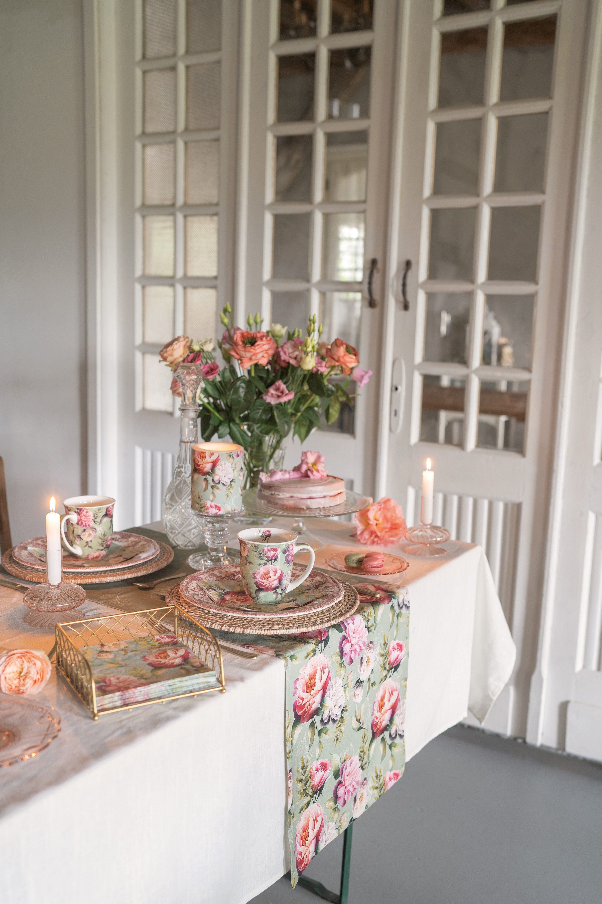 Ambiente® Tischläufer Peonies composition (1-tlg, 1-teilig), günstig online kaufen