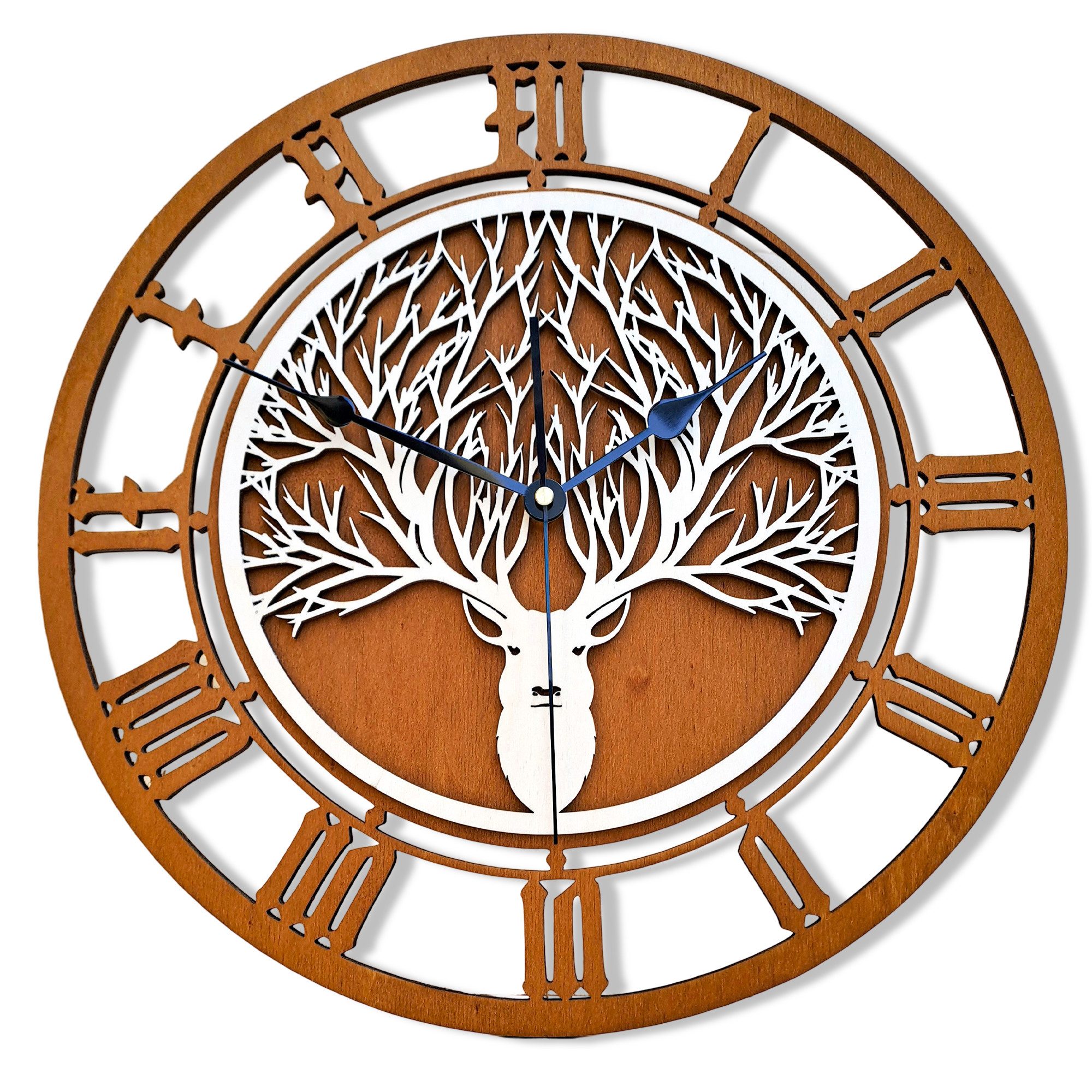 ORNAMENTI Wanduhr rustikal,skandinavisch, alpenländischer Stil, Hirsch, moderne, holz (hingucker Wanduhr, Handmade, ohne Ticken, Wanddeko, 3 Größen)