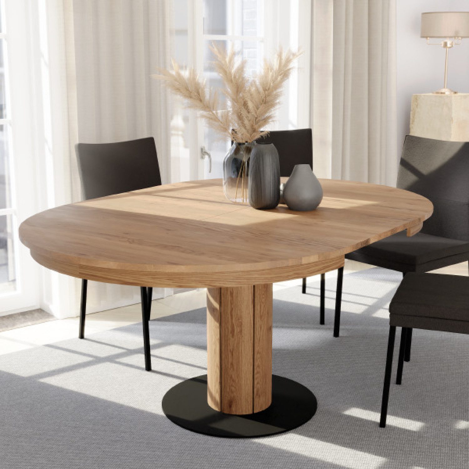 Woodek Design Esstisch Elin Ø110 cm + Verlängerung, aus massivem Eichenholz, matt lackiert (perfekt für moderne und klassische Essbereiche, 1-St., Massiver Eichen-Mittelfuß), Handgefertigter Küchentisch mit matt lackierter Oberfläche