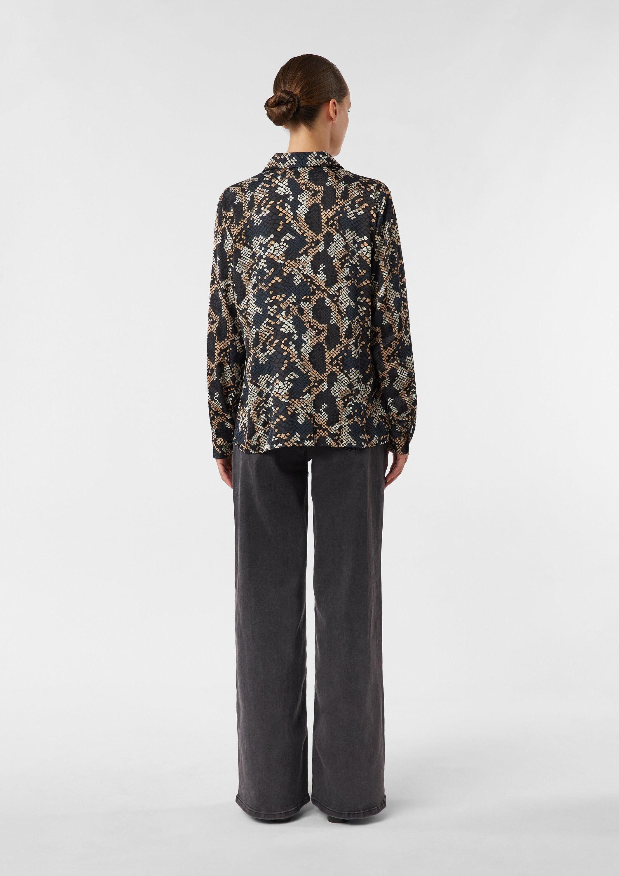 comma Langarmbluse Bluse Hemdbluse aus Viskosesatin mit Animal-Print
